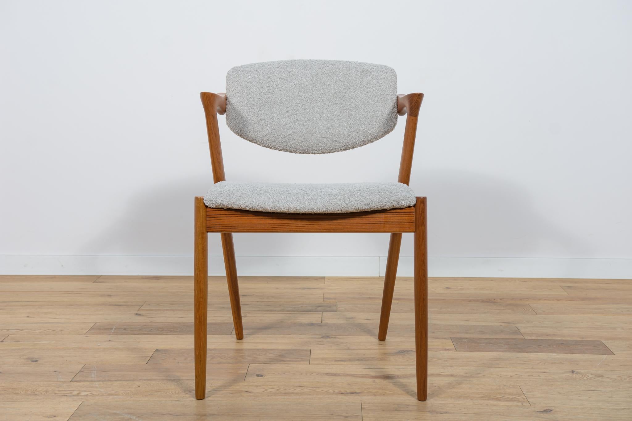 Mid-Century Teak Model 42 Dining Chairs by Kai Kristiansen for Schou Andersen. For Sale 1
