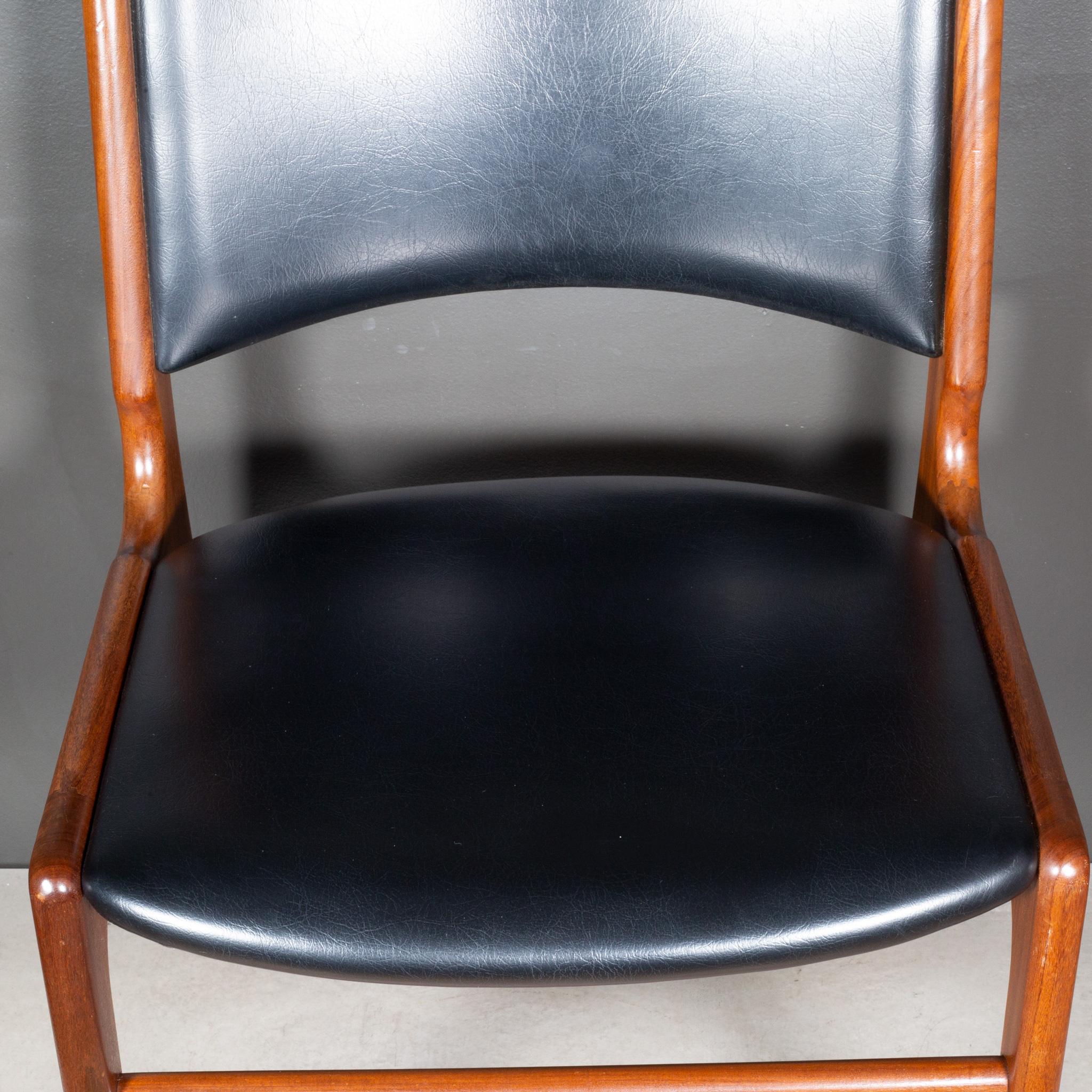 Chaises de salle à manger en teck du milieu du siècle modèle 89 Erik Buch pour Povl Dinesen, vers 1960 en vente 3