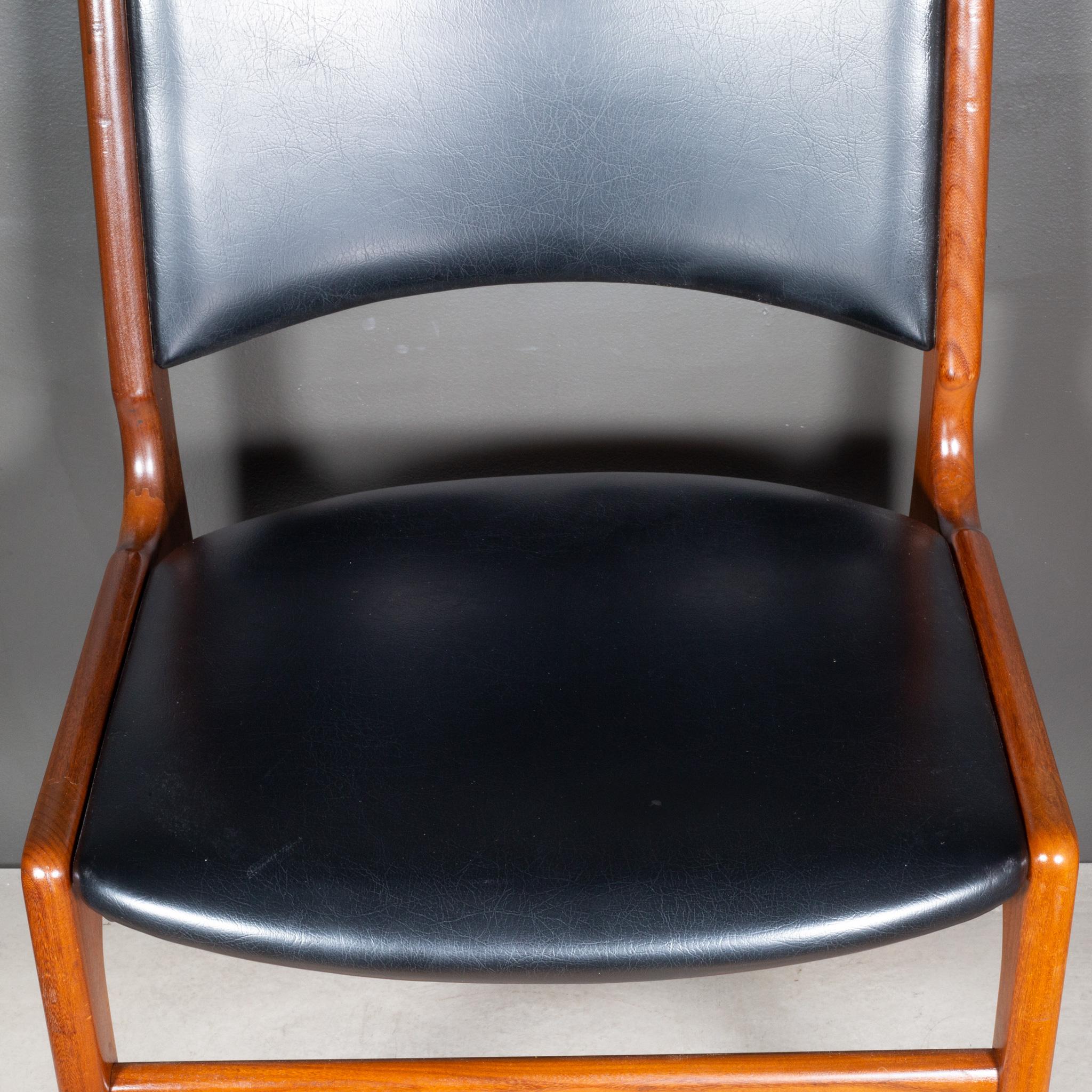 Chaises de salle à manger en teck du milieu du siècle modèle 89 Erik Buch pour Povl Dinesen, vers 1960 en vente 4