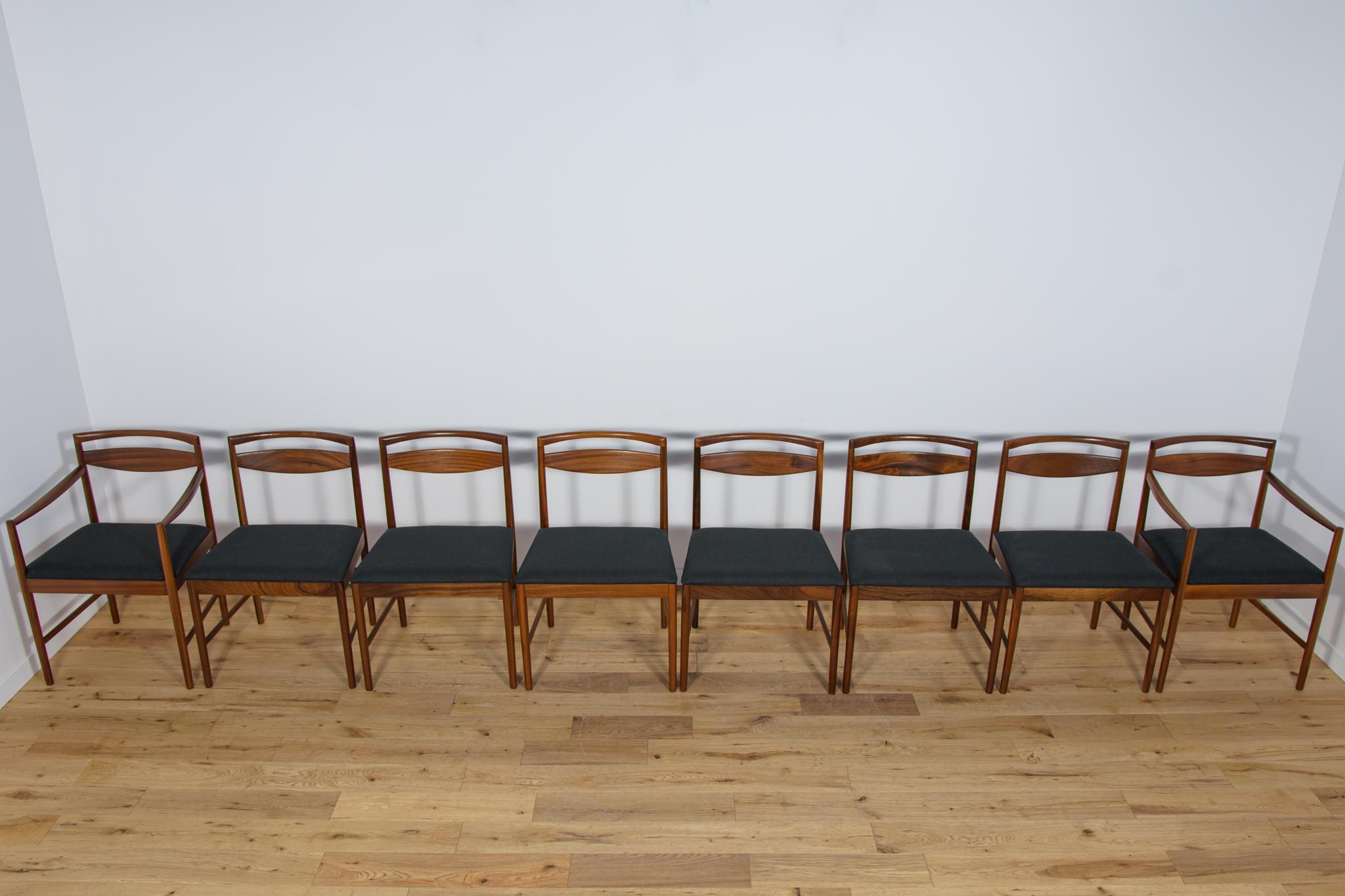 Esszimmerstühle aus Teakholz Modell 9513 aus der Mitte des Jahrhunderts von Tom Robertson für McIntosh, 1970er Jahre. (Moderne der Mitte des Jahrhunderts) im Angebot