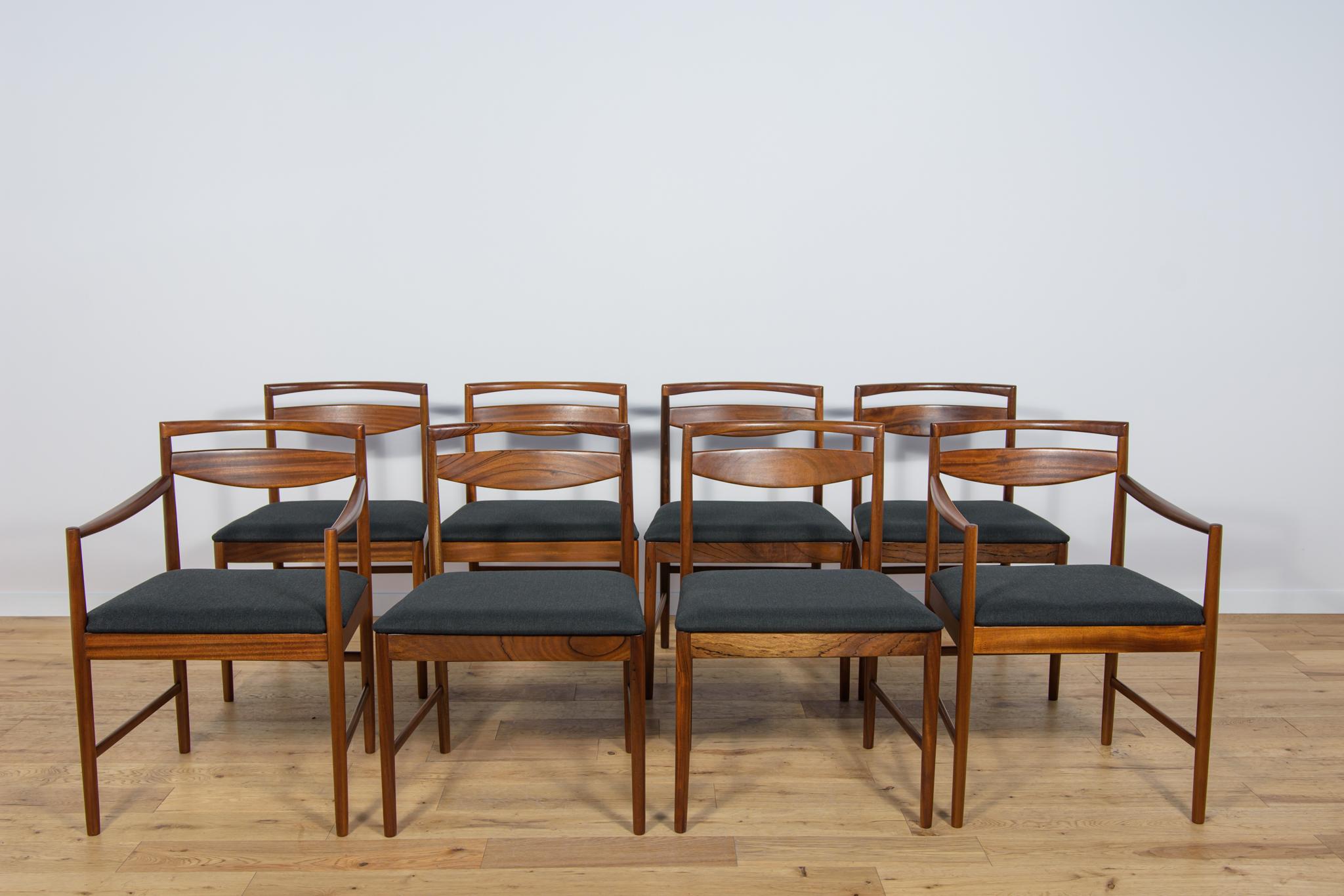 Esszimmerstühle aus Teakholz Modell 9513 aus der Mitte des Jahrhunderts von Tom Robertson für McIntosh, 1970er Jahre. (Holzarbeit) im Angebot