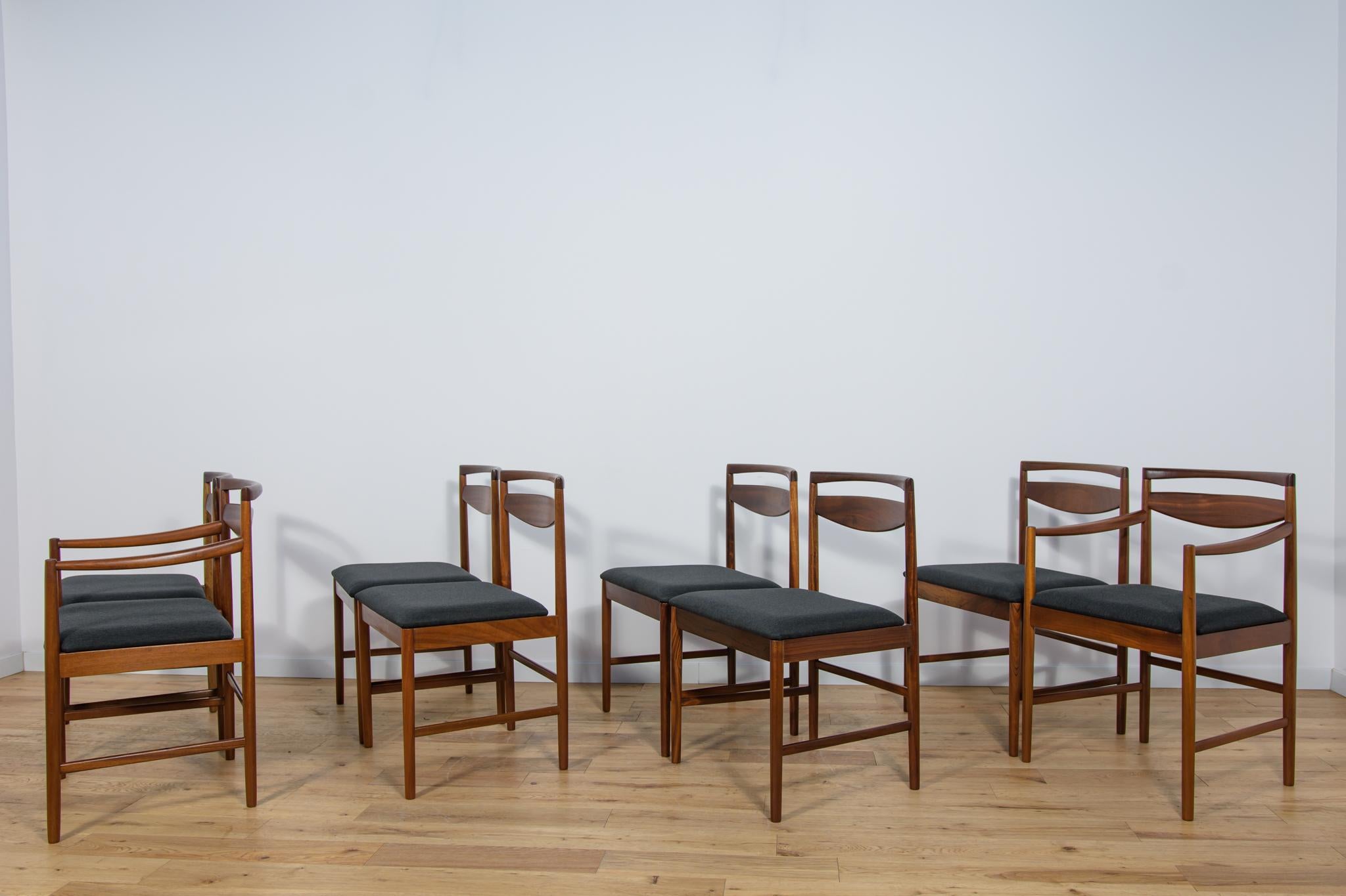 Mid-Century Teak Model 9513 Dining Chairs by Tom Robertson for McIntosh, 1970s. In Excellent Condition For Sale In GNIEZNO, 30