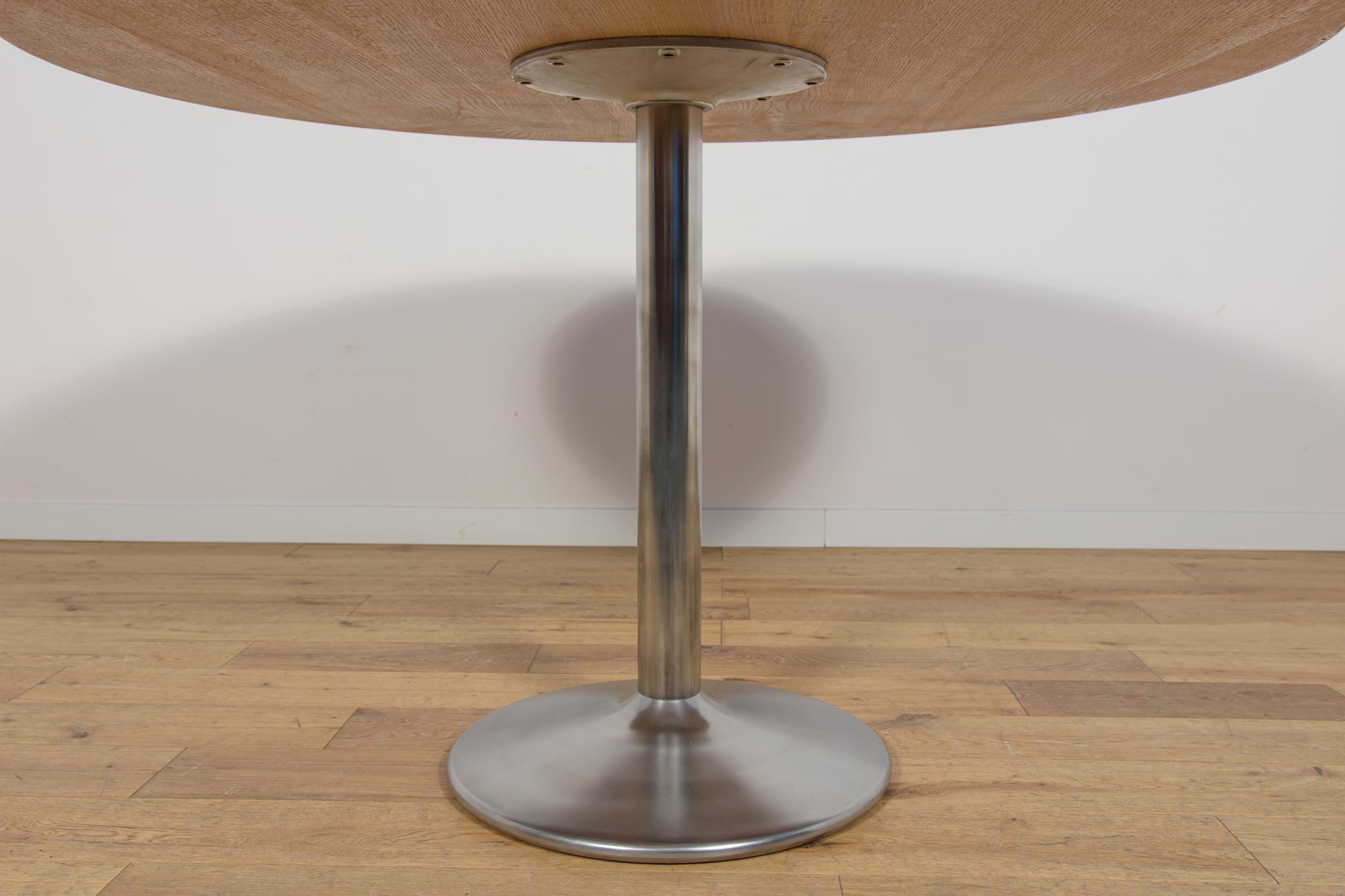Table de salle à manger ronde moderne en teck du milieu du siècle, Danemark, années 1970 en vente 2