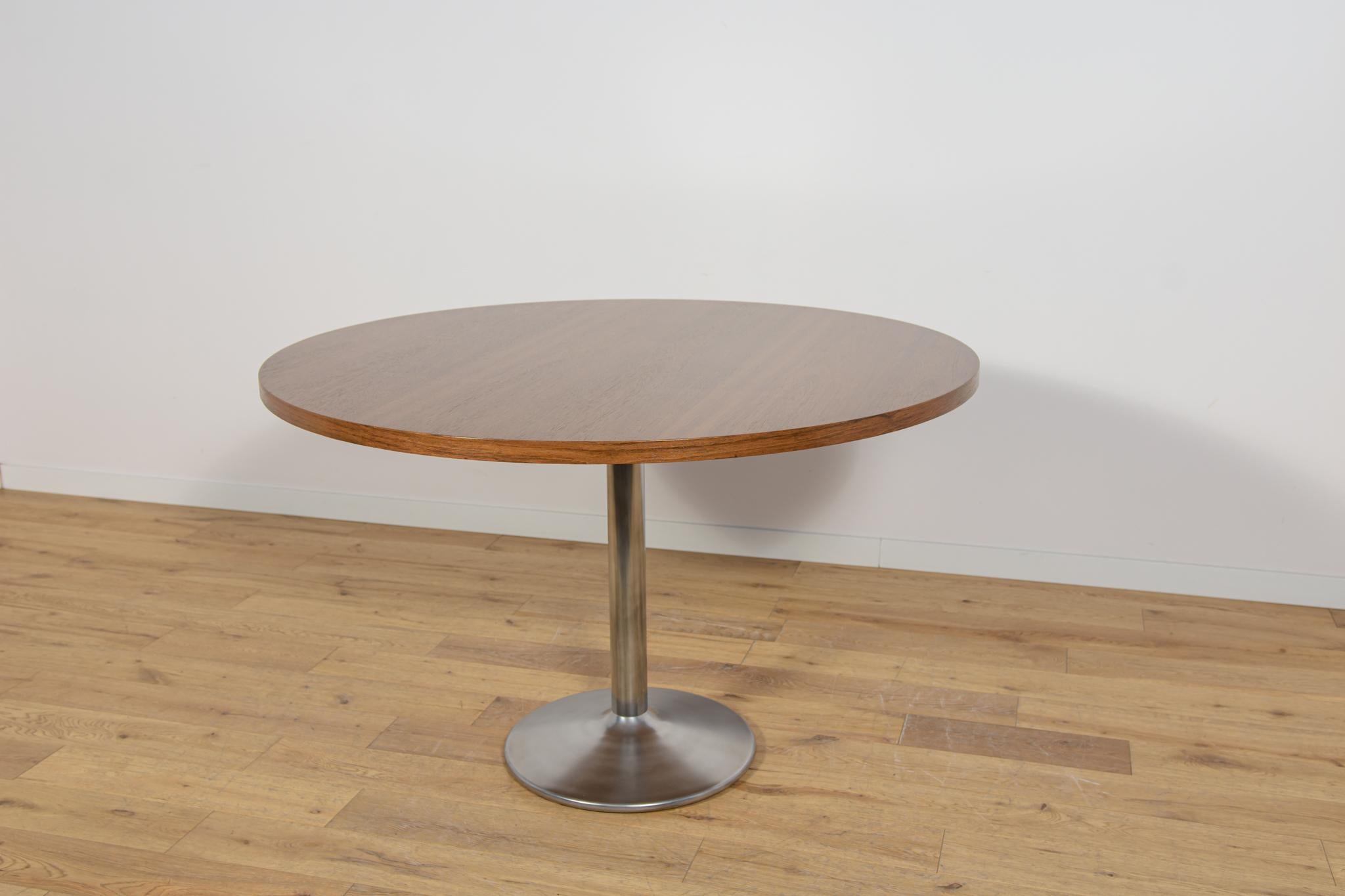 Woodwork Mid-Century Teak Modern Round Dining Table, Denmark, 1970s For Sale