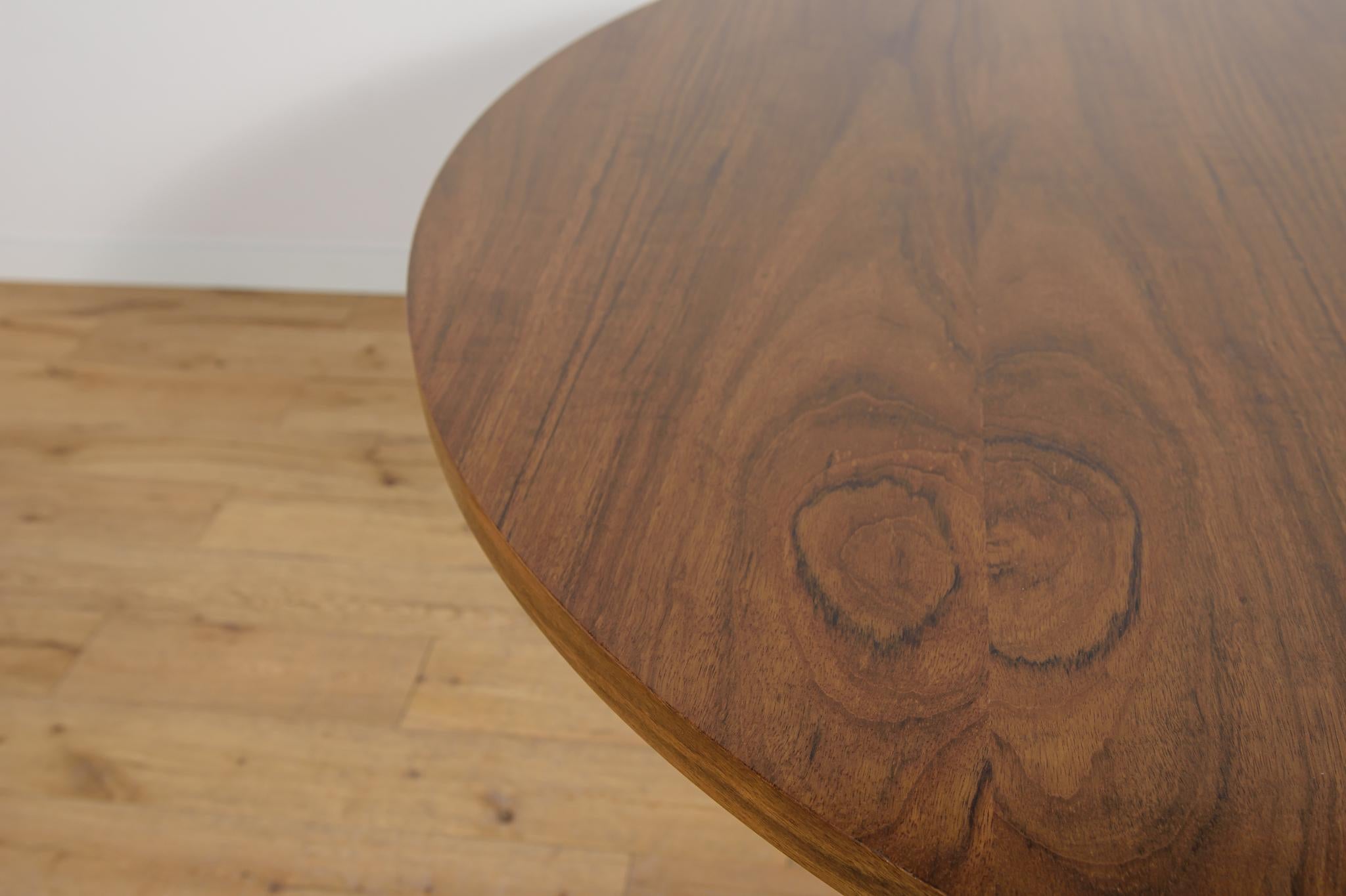 Fin du 20e siècle Table de salle à manger ronde moderne en teck du milieu du siècle, Danemark, années 1970 en vente