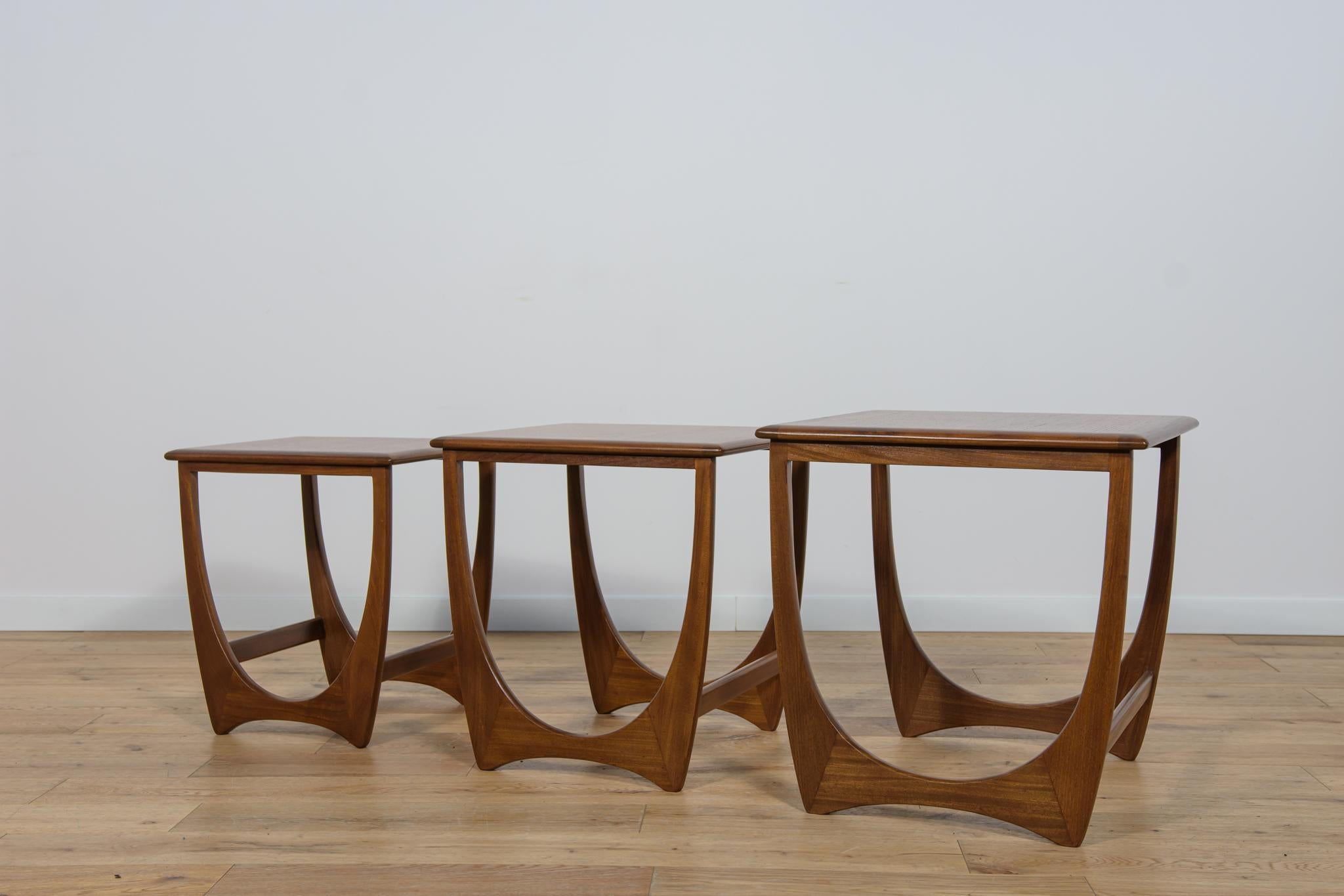 Mid-Century Teak Nesting Tables by V. Wilkins for G-Plan, United Knigdom, 1970s. For Sale 3