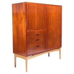 Mid Century Teak & Oak Cabinet Sideboard, Danish Design 1950s