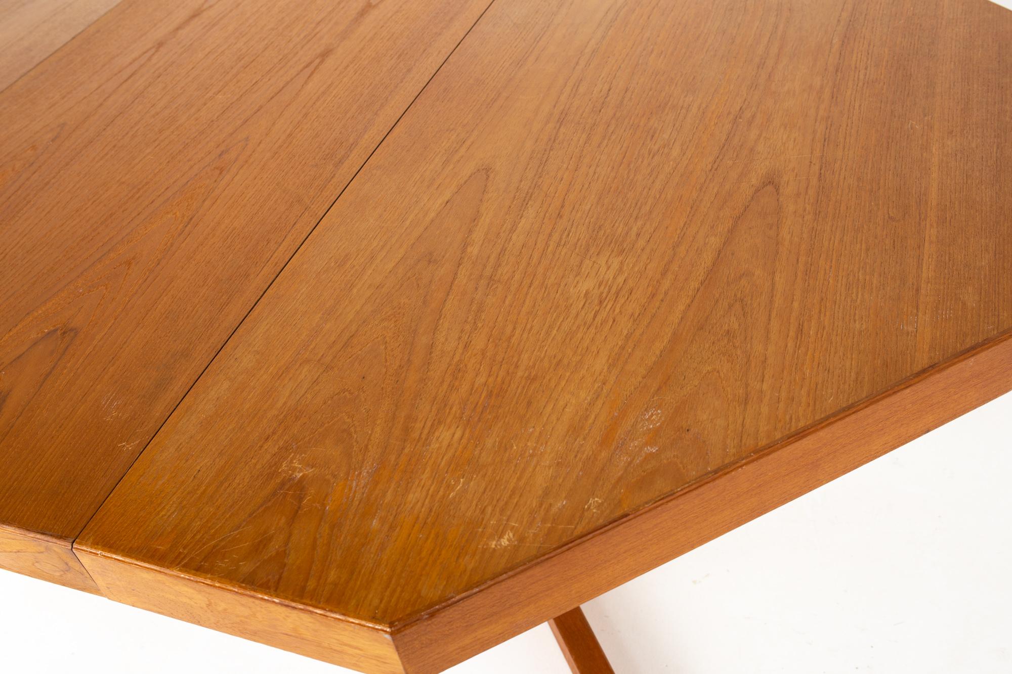 Mid Century Teak Octagonal Dining Table 3