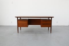 Mid-Century Teak "Propos" Desk with Floating Top By Tijsseling For Hulmefa, 1950