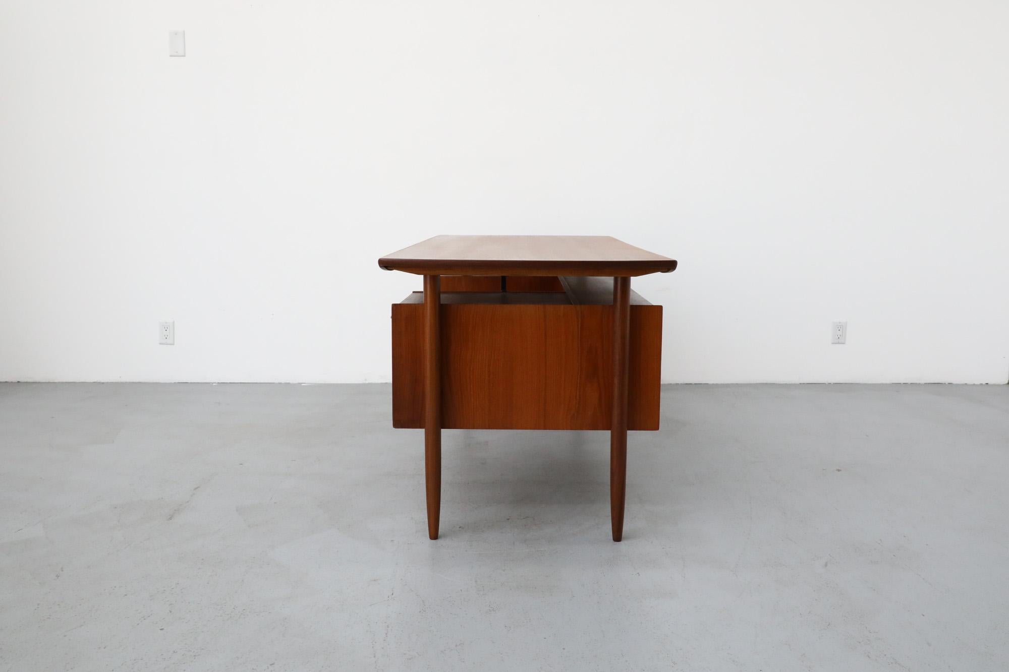 20th Century Mid-Century Teak 