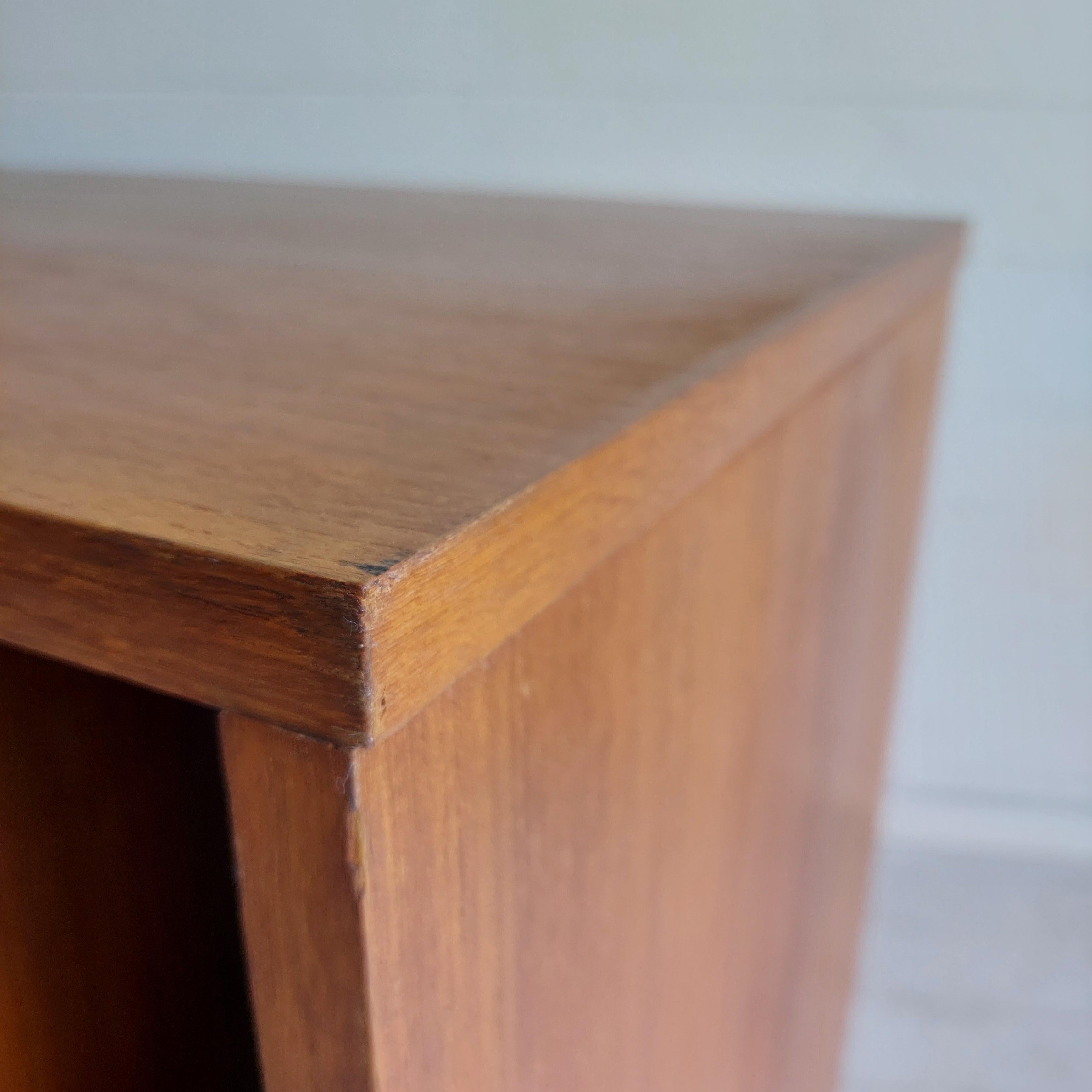 Mid Century Teak Record Cabinet Vinyl Storage Media unit Jesper Denmark, 70s 10