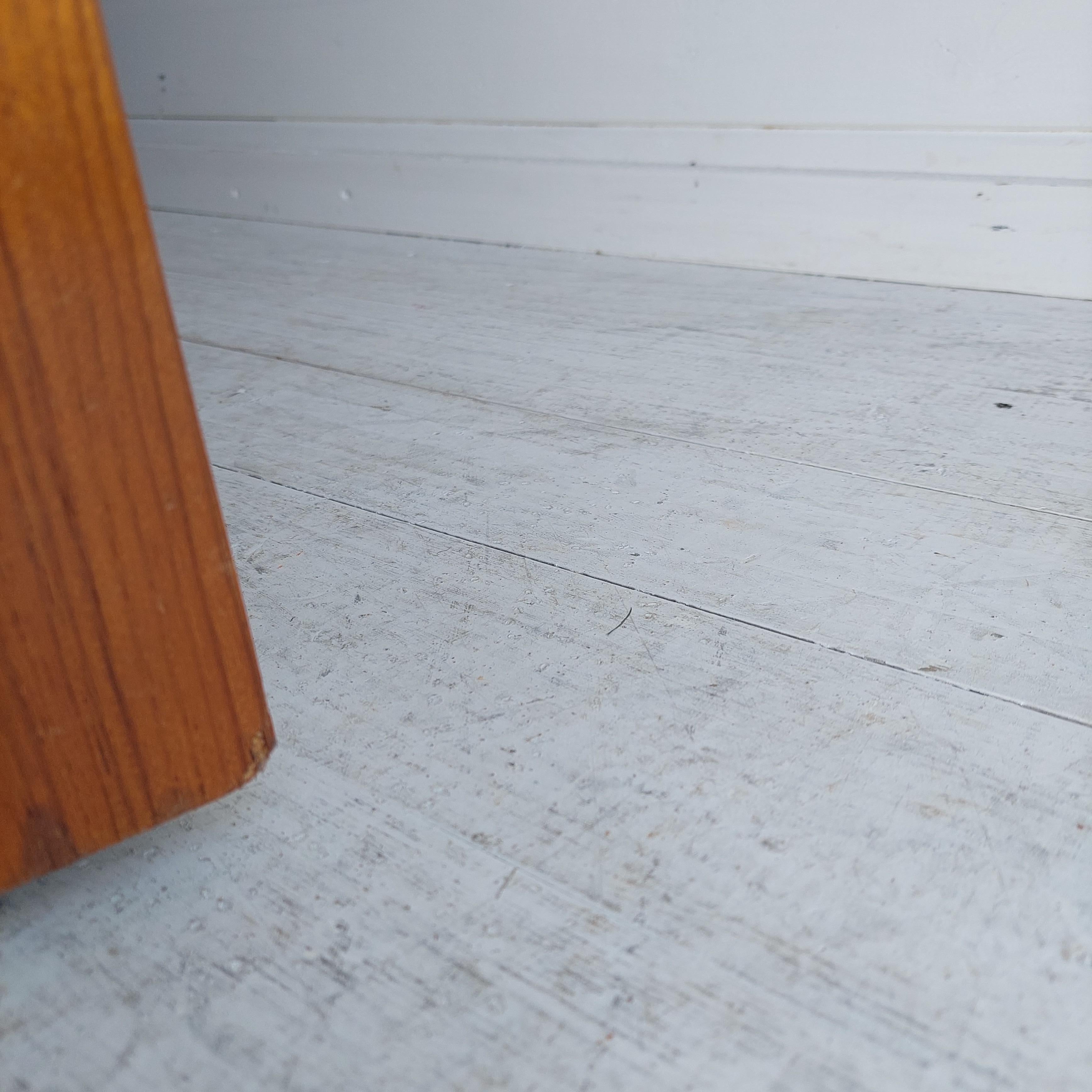Mid Century Teak Record Cabinet Vinyl Storage Media unit Jesper Denmark, 70s 12