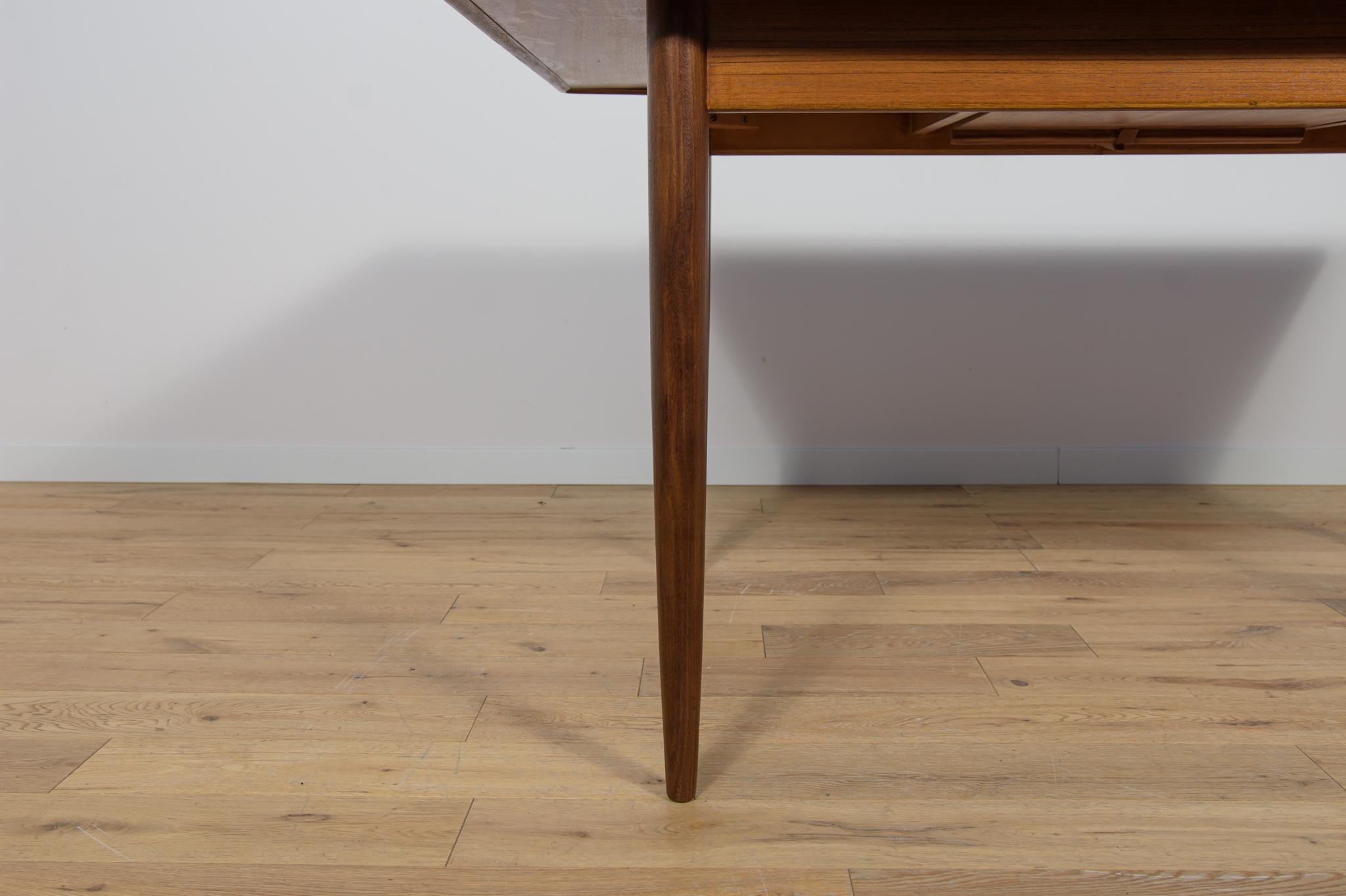 Mid-Century Teak Rectangular Fresco Dining Table from G-Plan, United Knigdom. For Sale 10