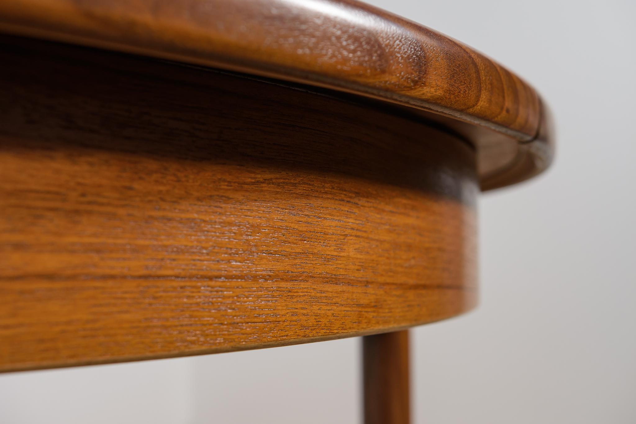 Mesa de comedor redonda de teca Fresco de mediados de siglo de G-Plan, Reino Unido, años 60 en venta 6
