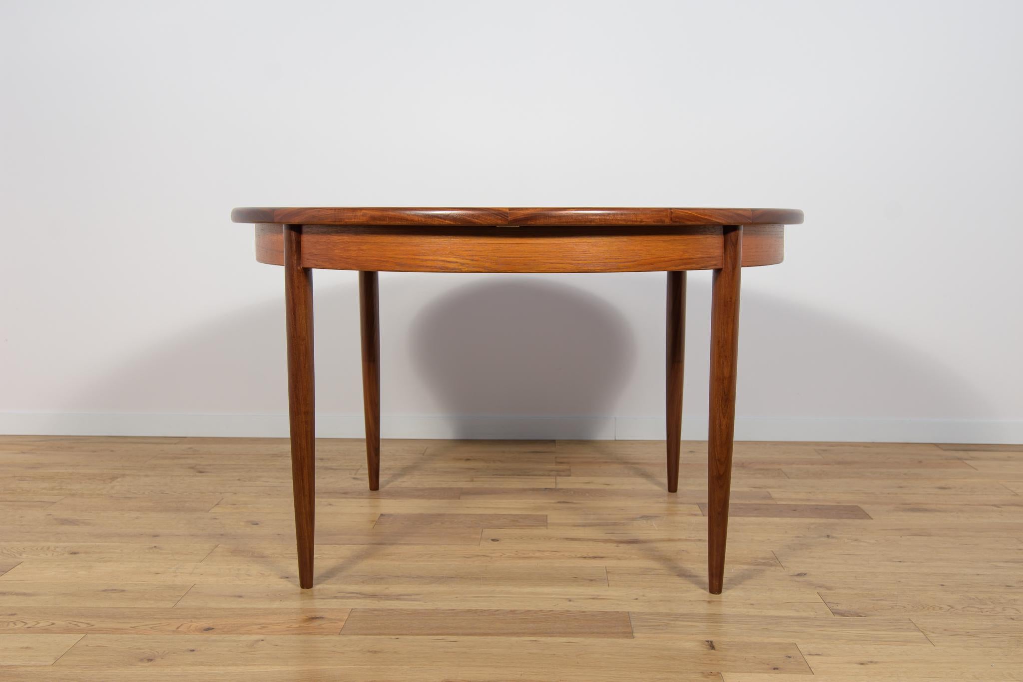 Mid-Century Modern Mid-Century Teak Round Fresco Dining Table from G-Plan, United Knigdom, 1960s For Sale