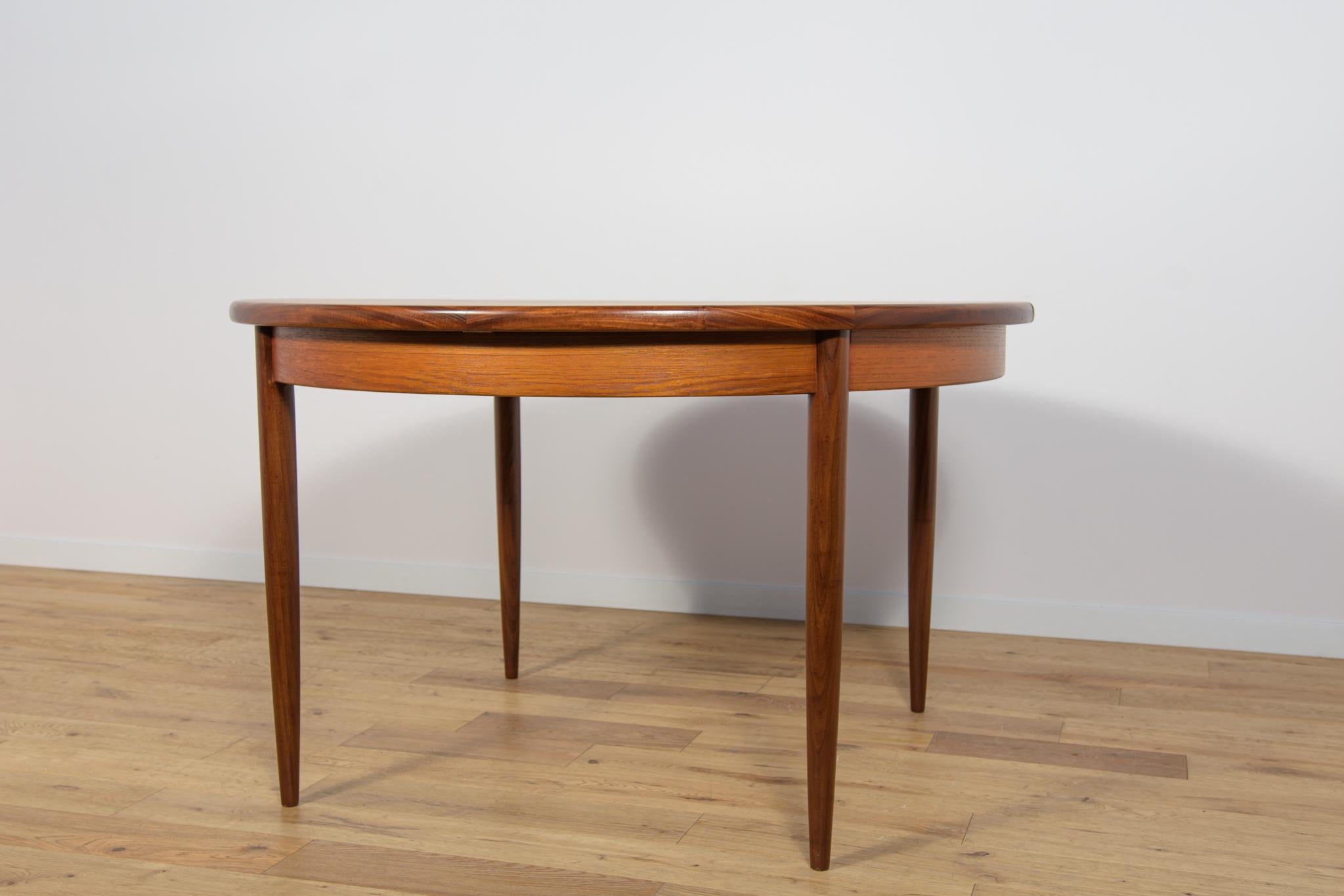 Woodwork Mid-Century Teak Round Fresco Dining Table from G-Plan, United Knigdom, 1960s For Sale