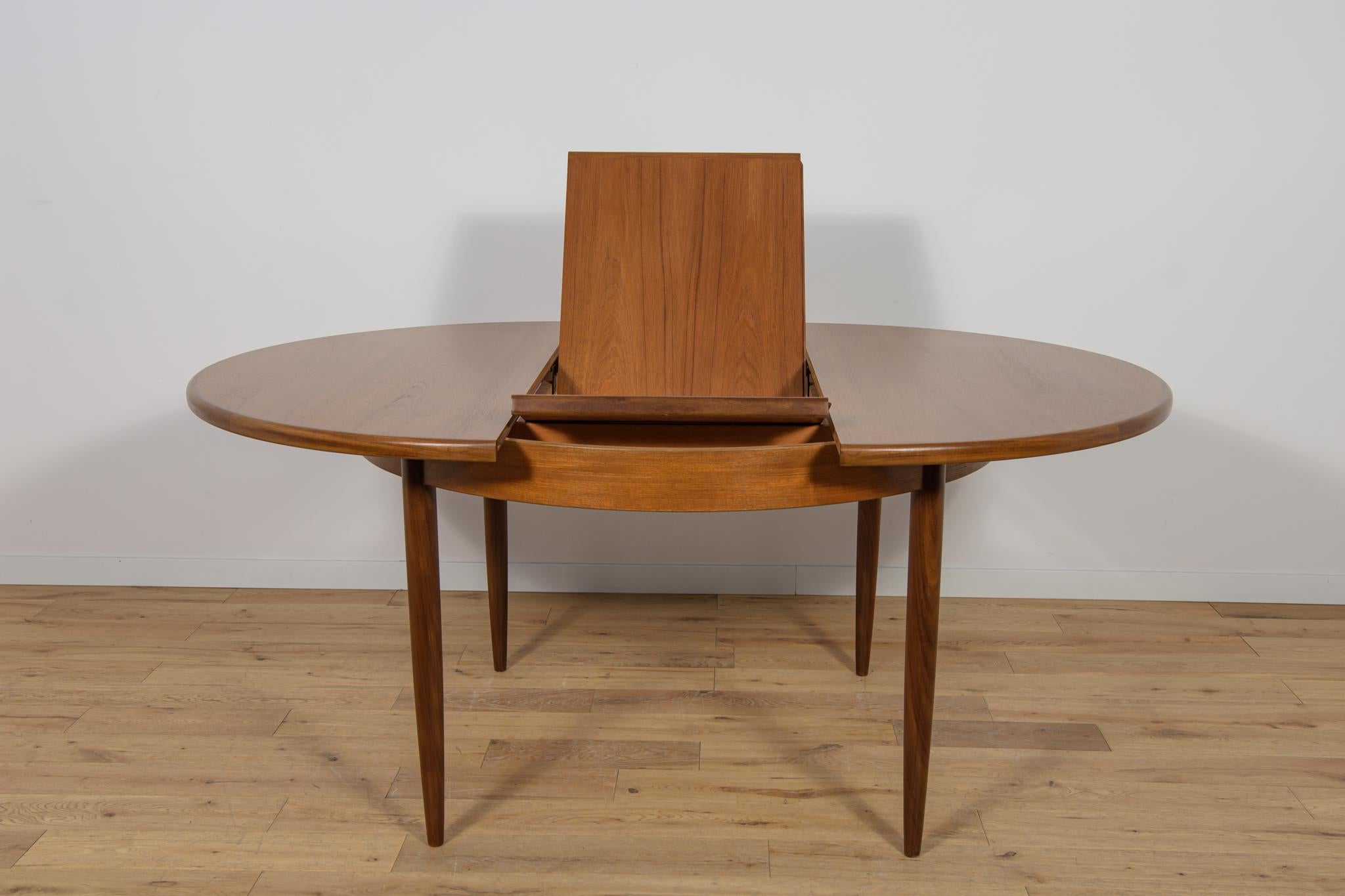 Mid-20th Century Mid-Century Teak Round Fresco Dining Table from G-Plan, United Knigdom, 1960s For Sale