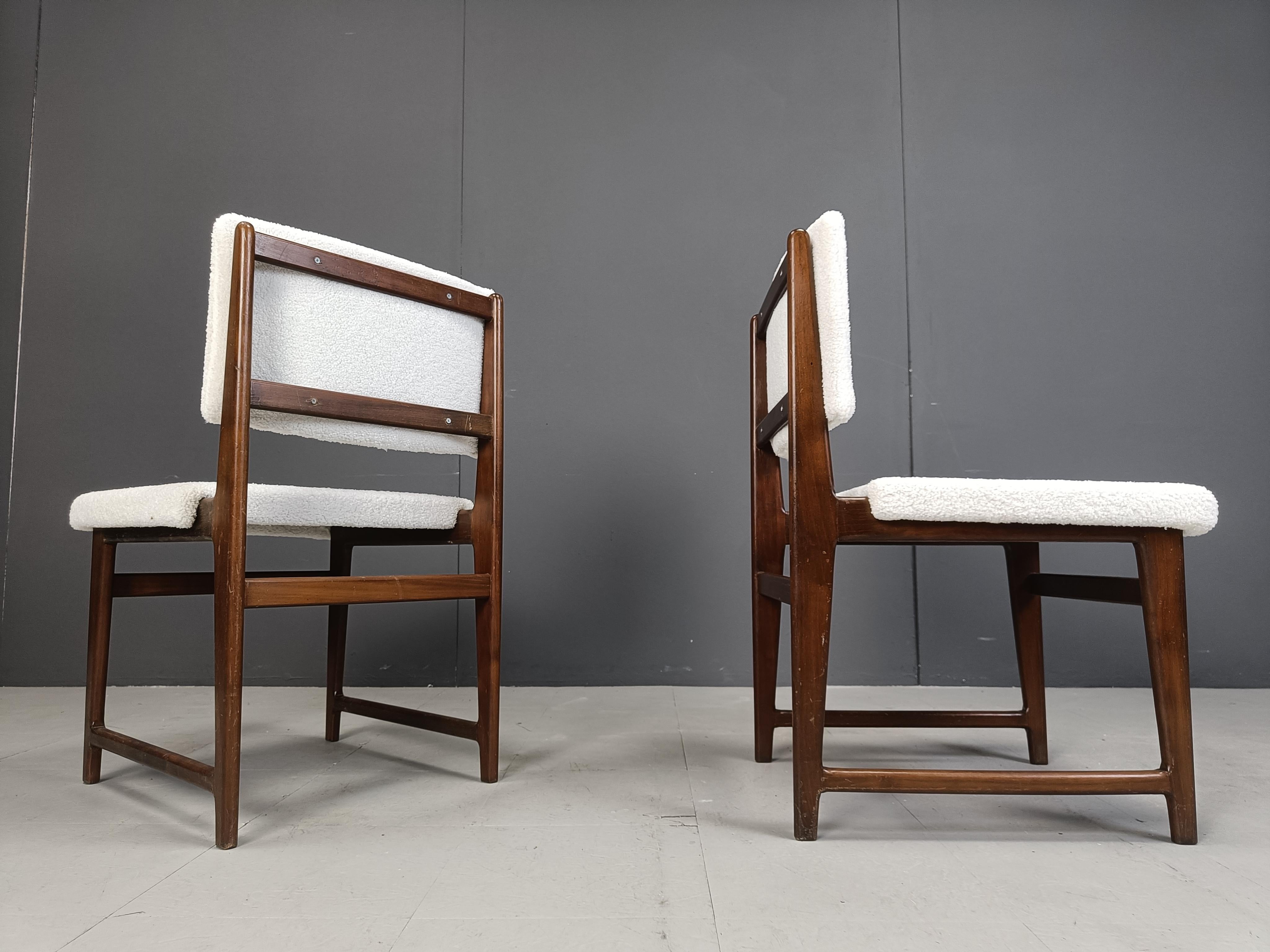 Sedie da pranzo scandinave in teak del metà secolo, anni '60 in vendita 4