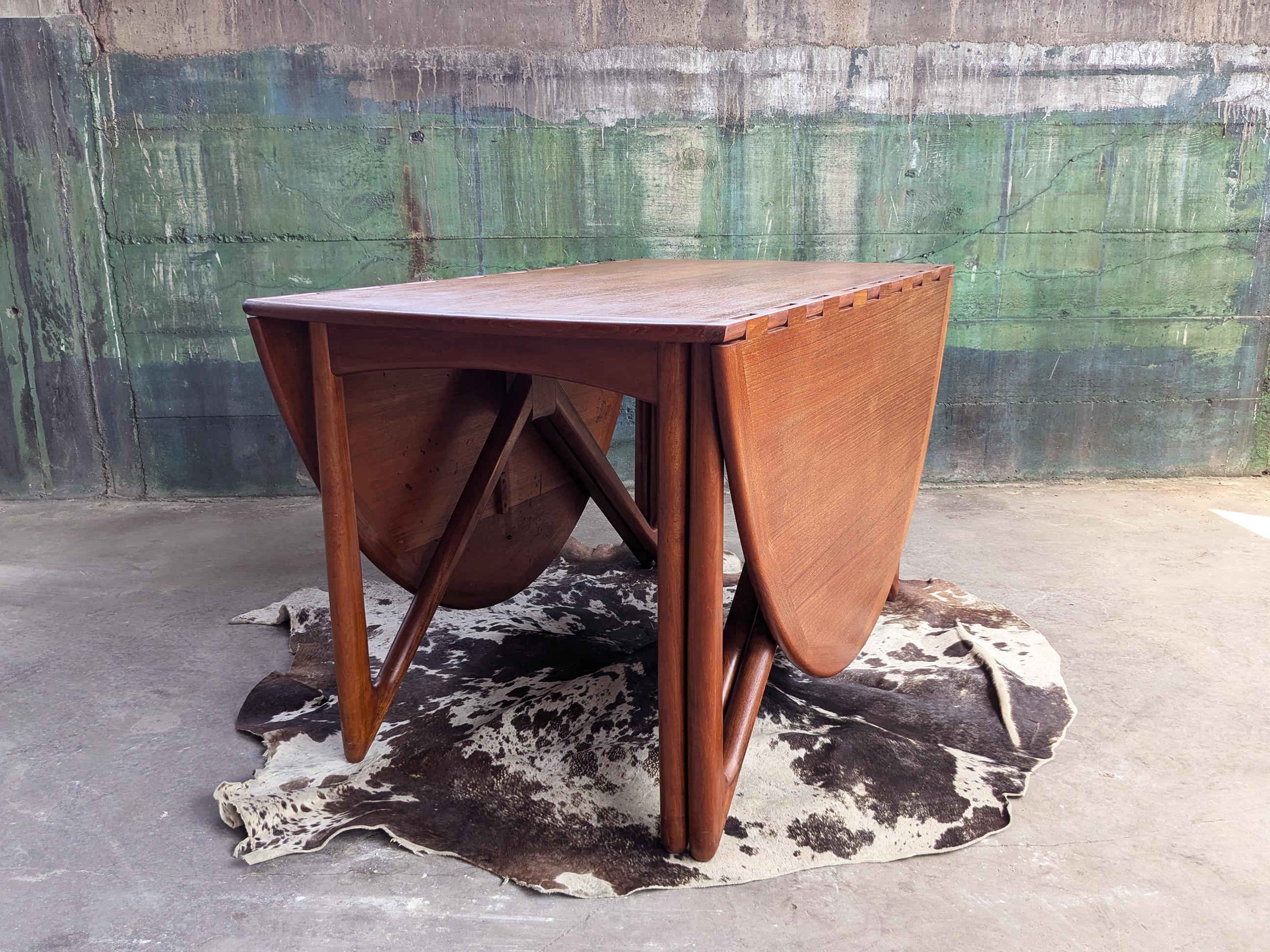 Niels Koefoed, mesa de teca escandinava de mediados de siglo, Dinamarca, años 60 en venta 1
