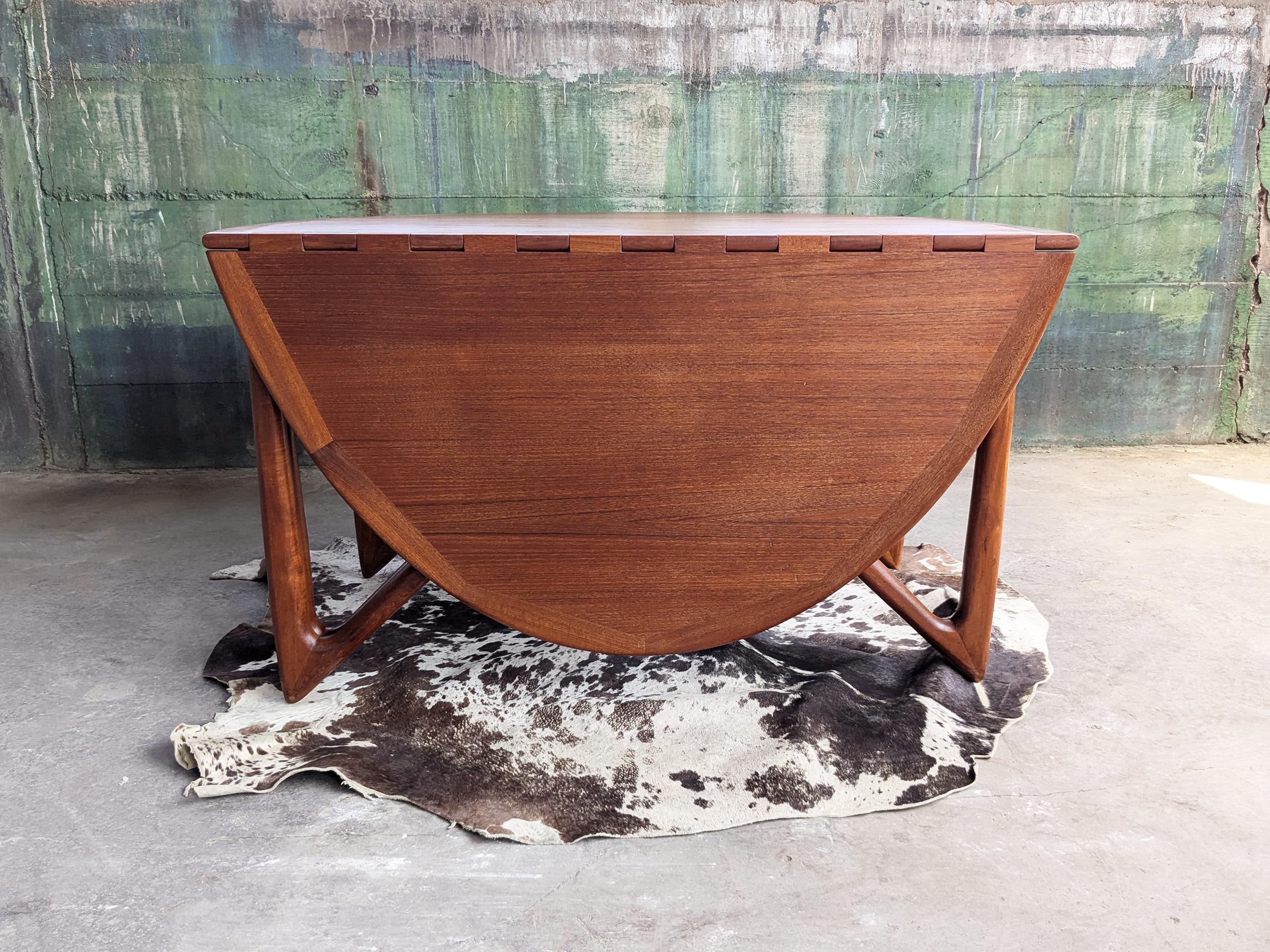 Niels Koefoed, mesa de teca escandinava de mediados de siglo, Dinamarca, años 60 en venta 2