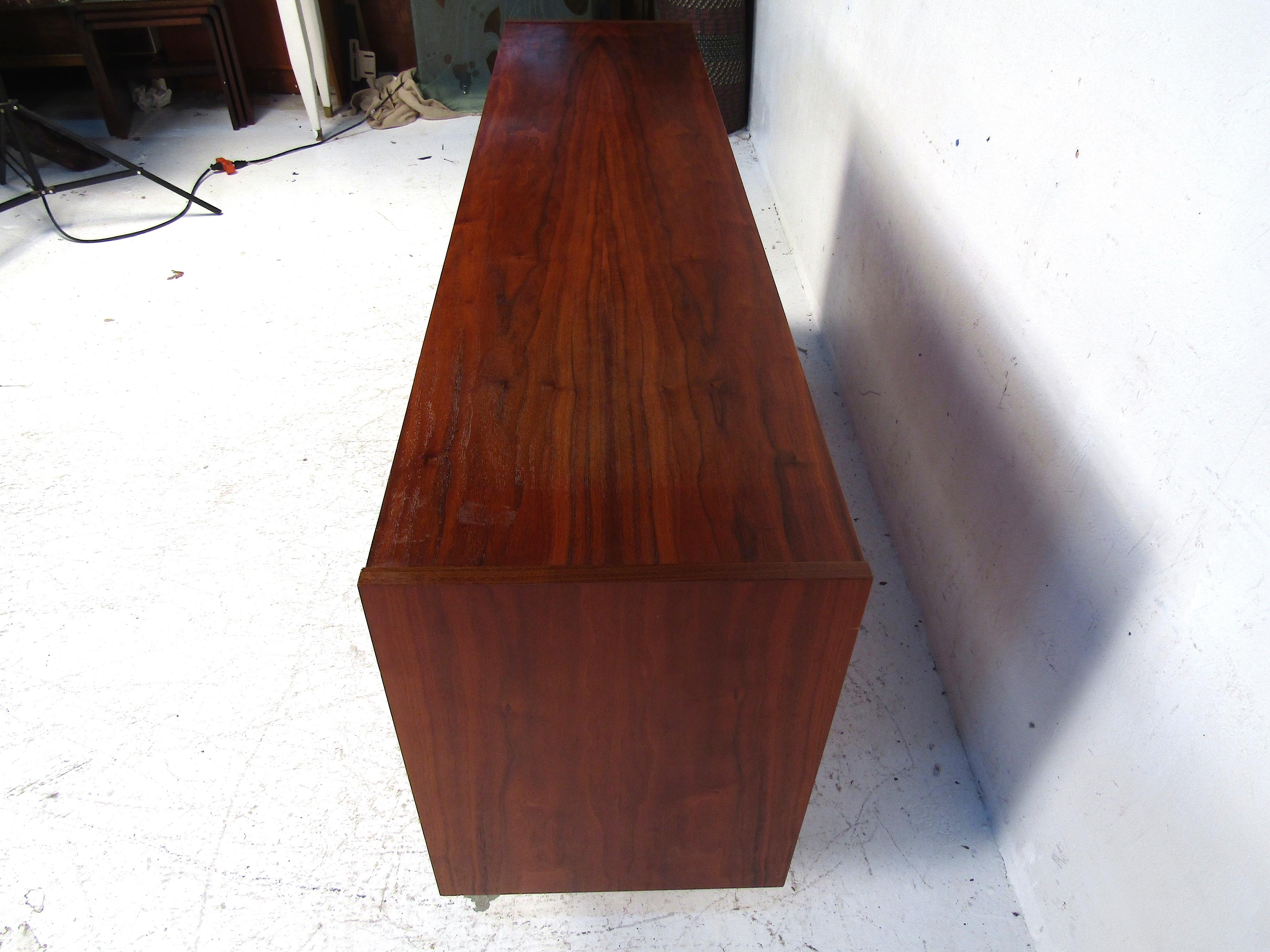 Midcentury Teak Server 3