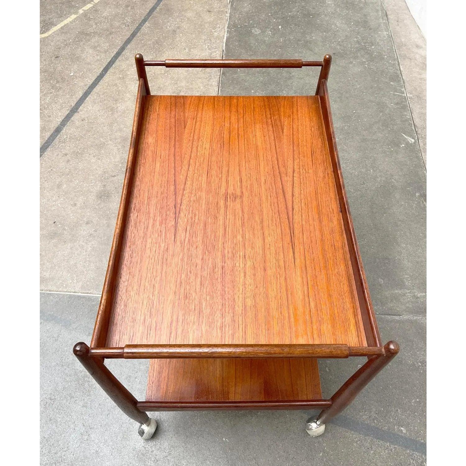 Mid-Century Teak Serving Bar Cart, 1960s For Sale 1