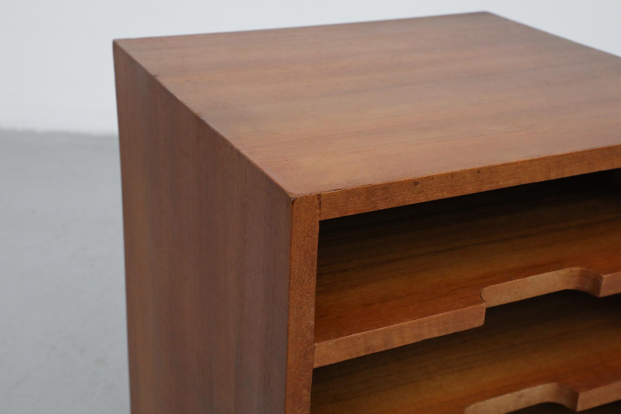 Mid-Century Teak Side Cabinet ‘Desk Mate’ with Record Storage For Sale 9