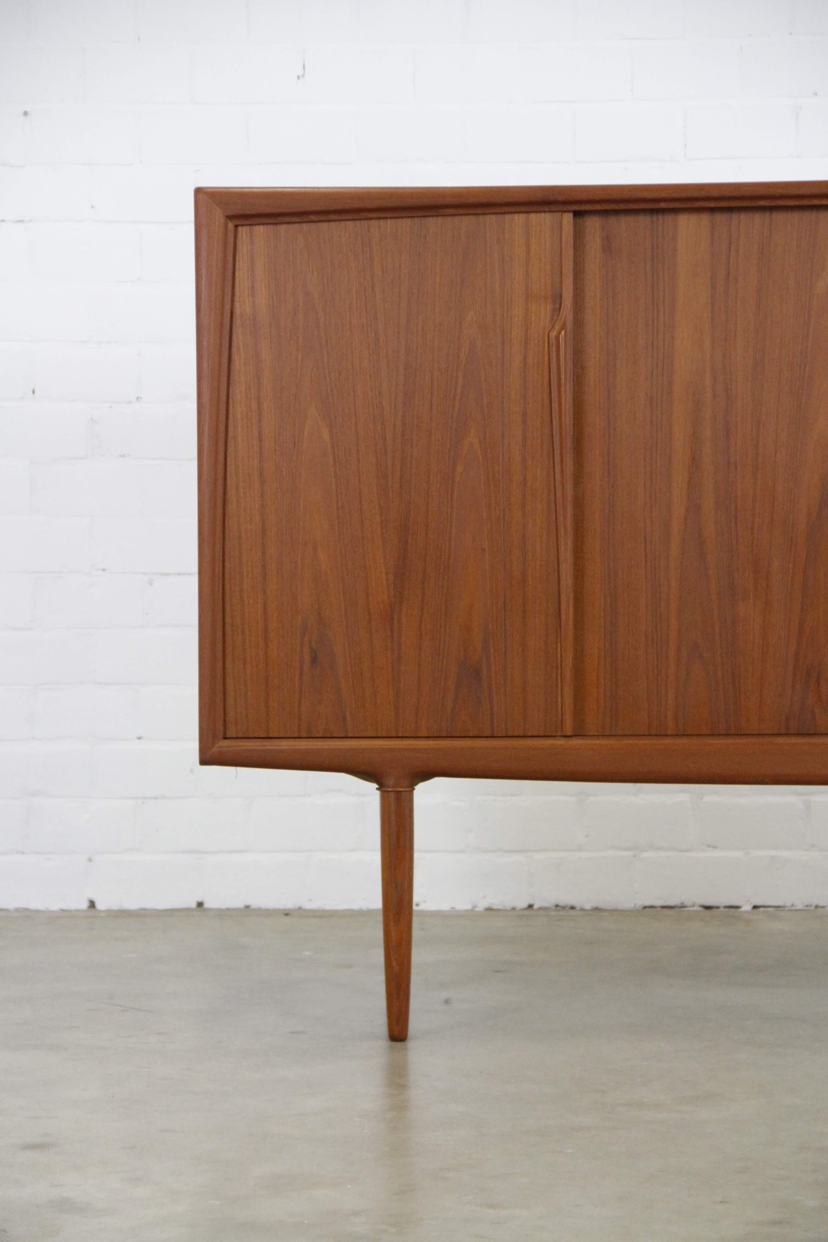 Midcentury Teak Sideboard by Axel Christensen for ACO Møbler, Denmark 1960s (Mitte des 20. Jahrhunderts)