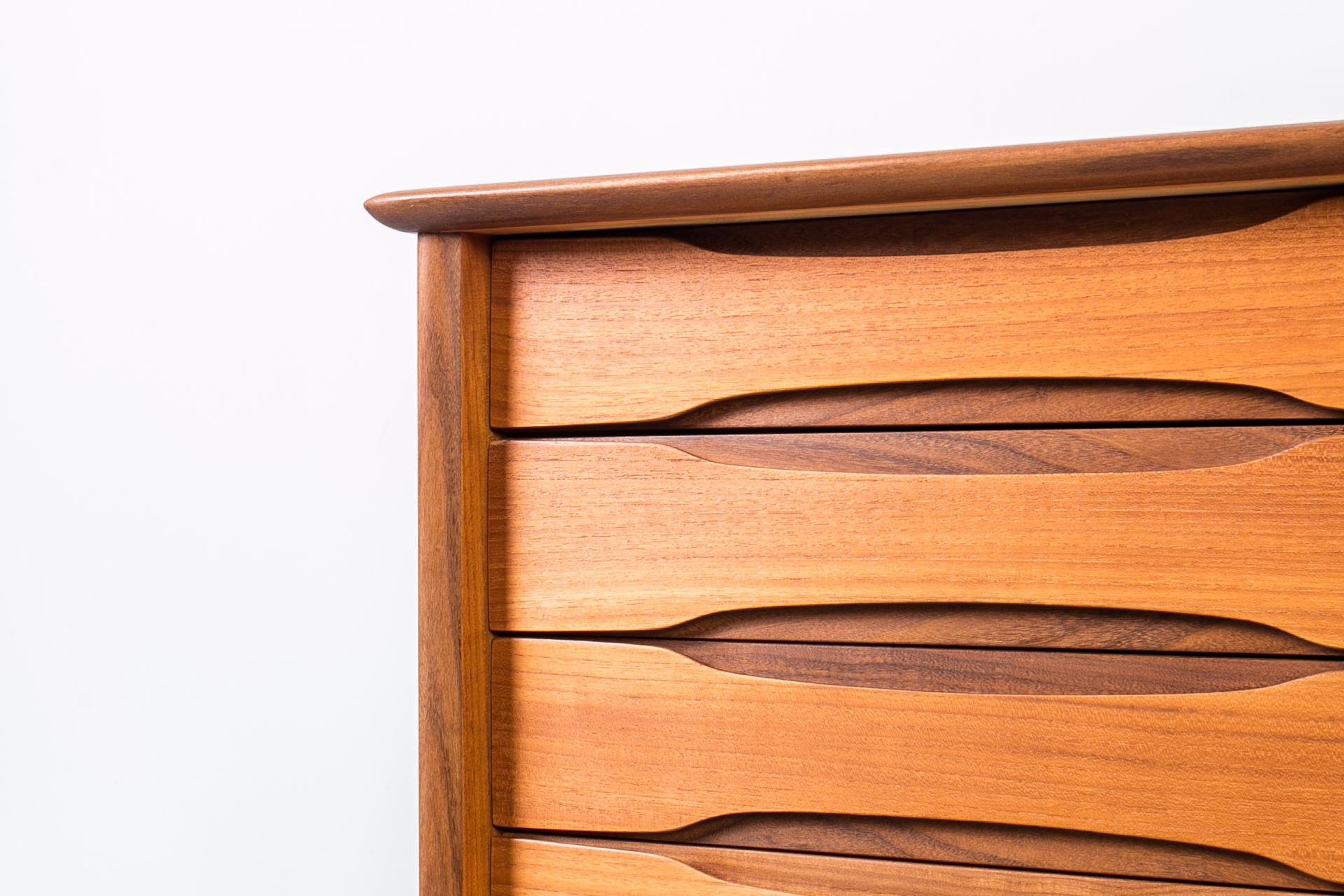 Credenza in teak di metà secolo di Brødrene Sørheim, Norvegia, anni '60 in vendita 5