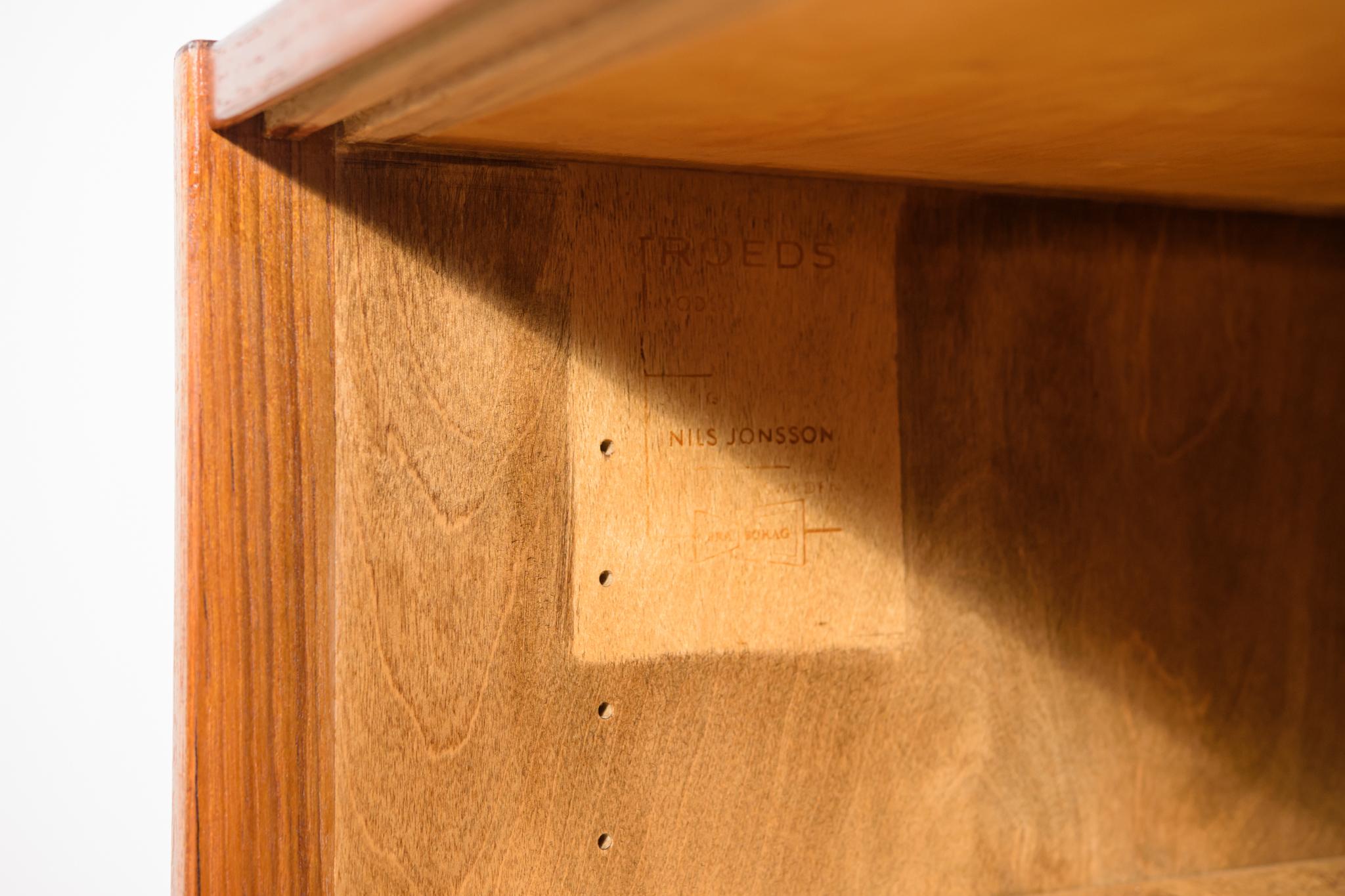 Mid-Century Teak Sideboard by Nils Jonsson for Hugo Troeds, Sweden, 1960s For Sale 9