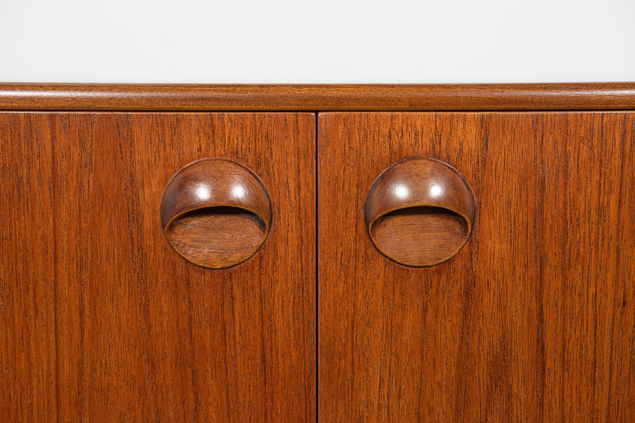  Mid-Century Teak Sideboard by Tom Robertson for McIntosh, United Knigdom, 1960s For Sale 11