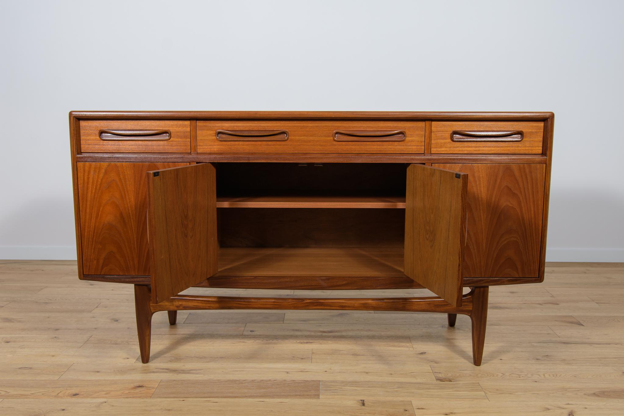 Mid-Century Teak Sideboard by Victor Wilkins for G-Plan, 1960s For Sale 3
