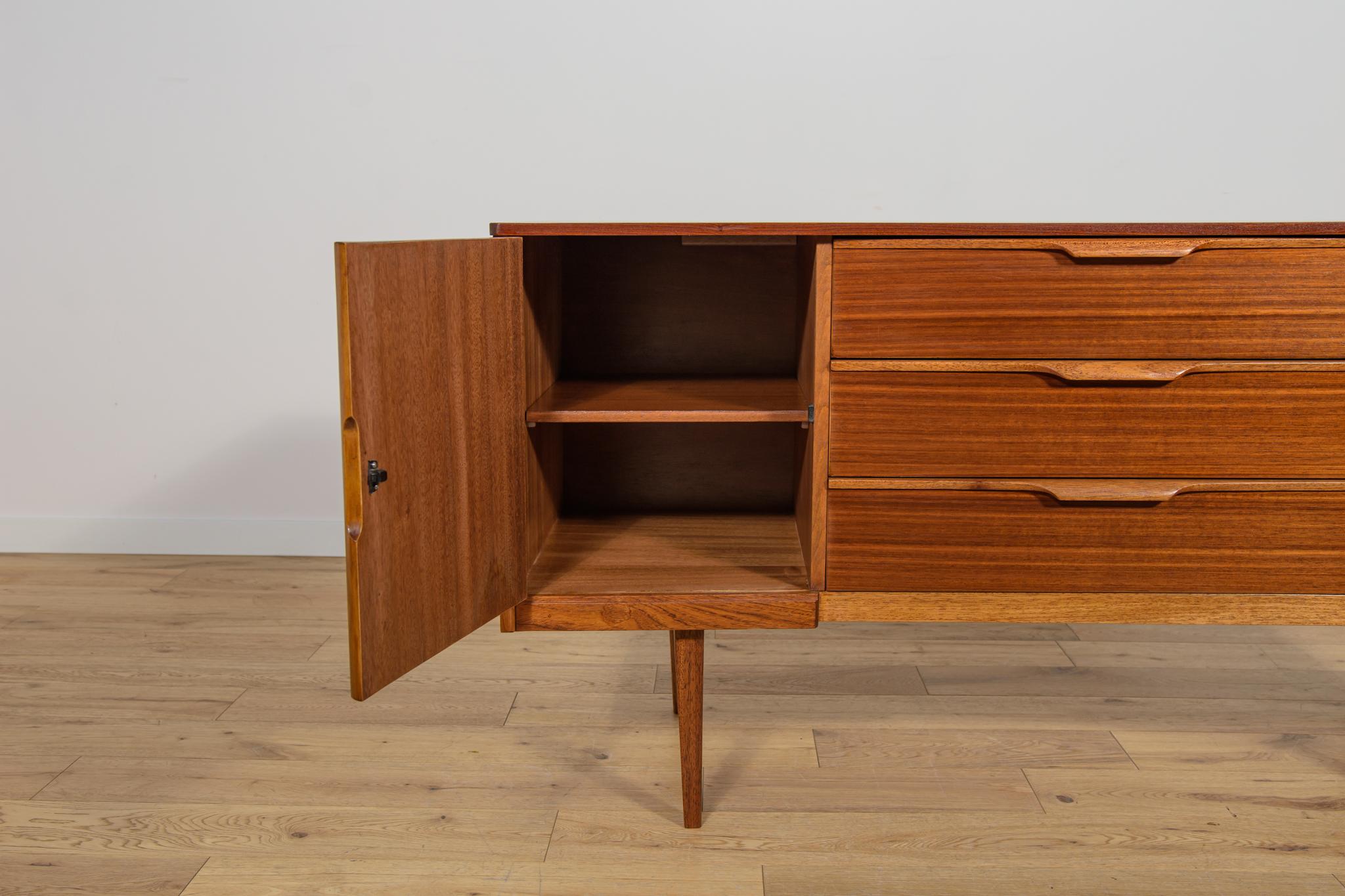 Buffet du milieu du siècle dernier d'Austinsuite, United Knigdom, années 1960 en vente 5