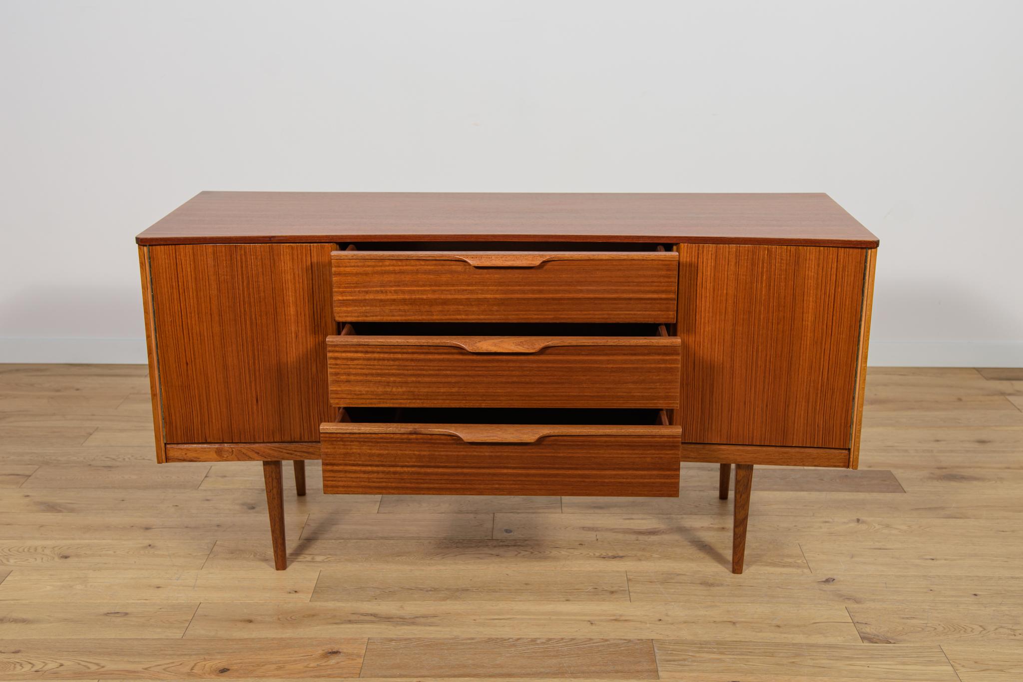 Teck Buffet du milieu du siècle dernier d'Austinsuite, United Knigdom, années 1960 en vente