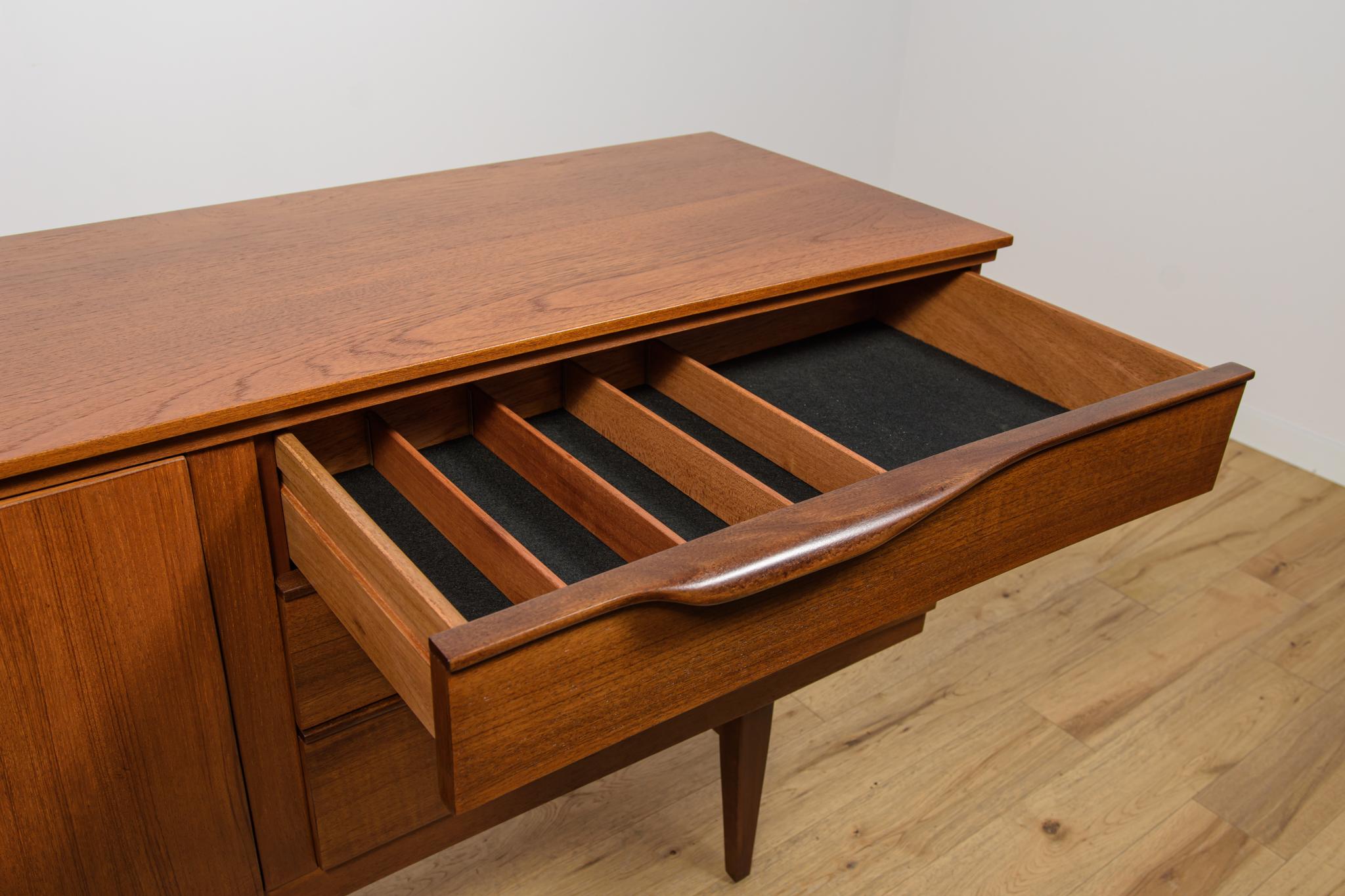 Mid-Century-Sideboard aus Teakholz von Beautility, United Knigdom, 1960er Jahre im Angebot 4