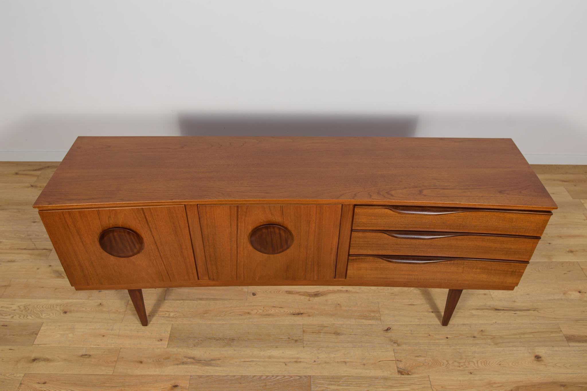 Mid-Century-Sideboard aus Teakholz von Beautility, United Knigdom, 1960er Jahre (Britisch) im Angebot