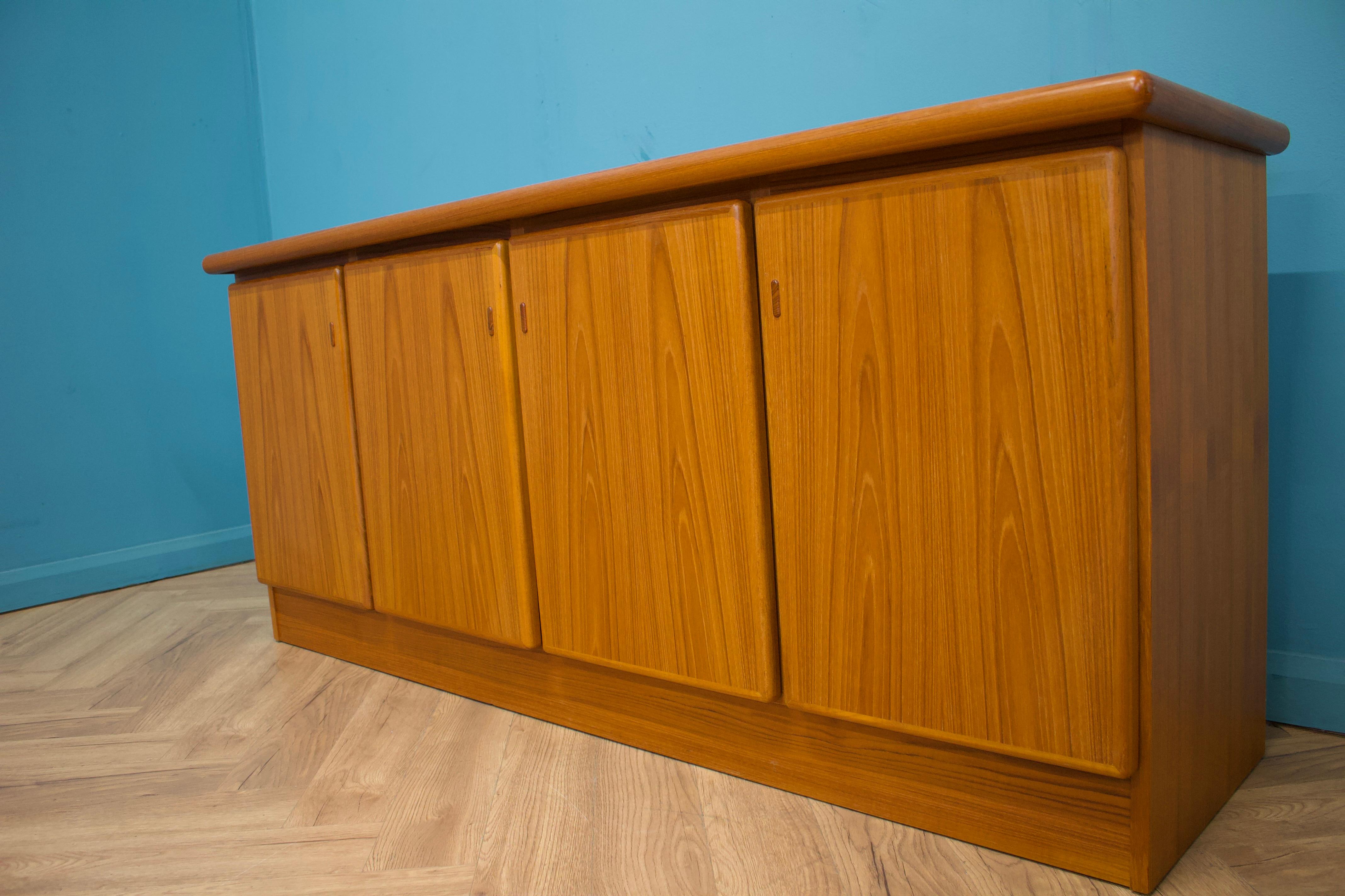 Credenza in teak di metà secolo di Boltinge, anni '70 In condizioni buone a South Shields, GB
