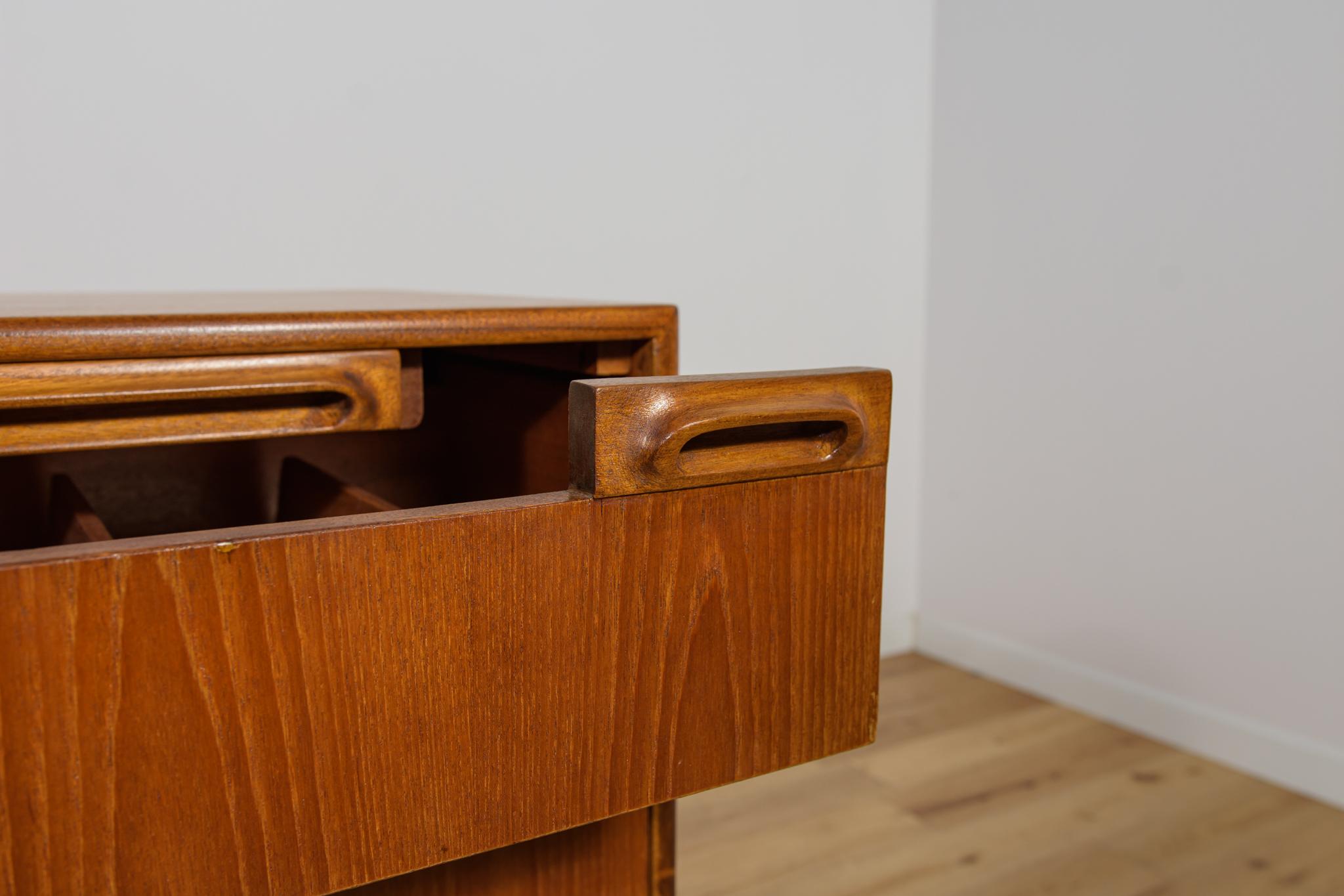 Mid-Century-Sideboard aus Teakholz von McIntosh, United Knigdom, 1960er Jahre im Angebot 5