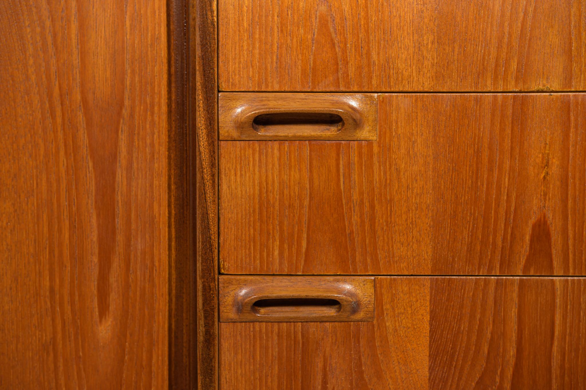 Mid-Century-Sideboard aus Teakholz von McIntosh, United Knigdom, 1960er Jahre im Angebot 8