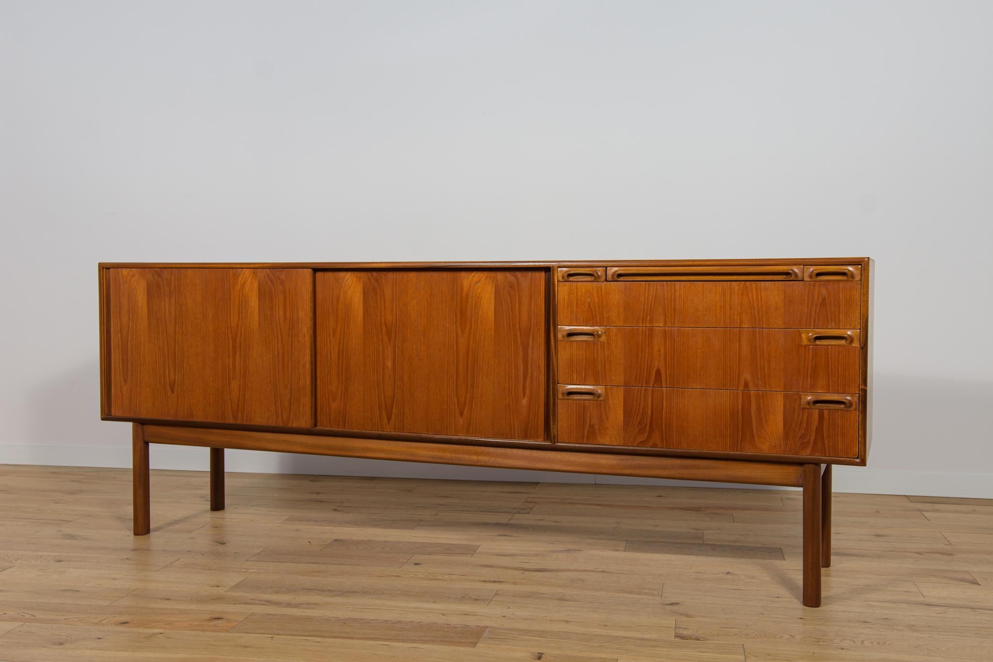 Mid-Century-Sideboard aus Teakholz von McIntosh, United Knigdom, 1960er Jahre (Holzarbeit) im Angebot
