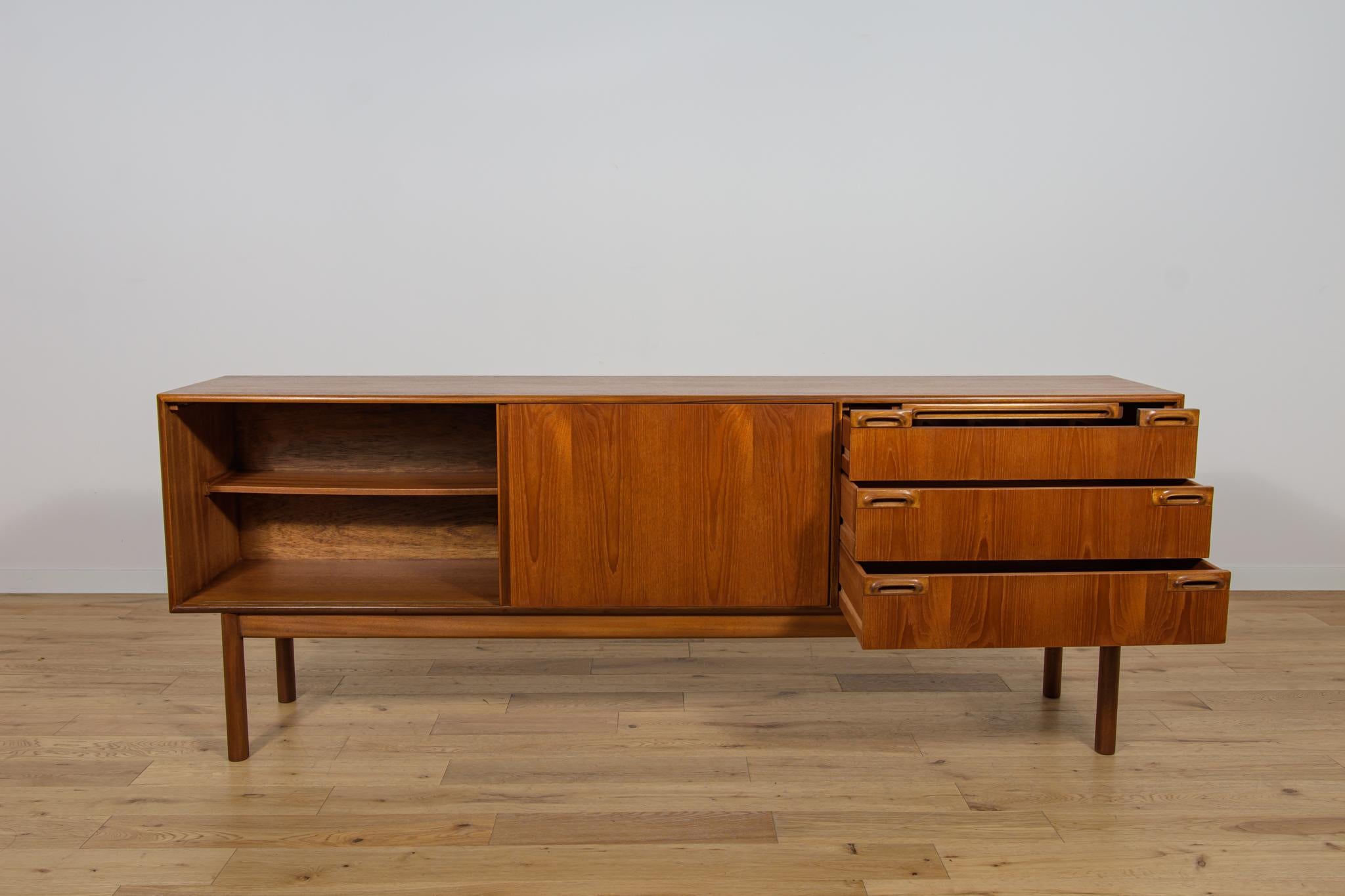 Mid-Century-Sideboard aus Teakholz von McIntosh, United Knigdom, 1960er Jahre im Angebot 2