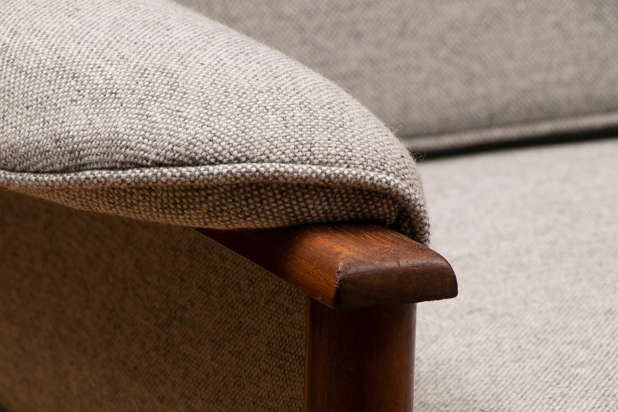 Midcentury Teak Sofa Bed with Kvadrat Hallingdal Upholstery In Good Condition For Sale In Farnham, Surrey