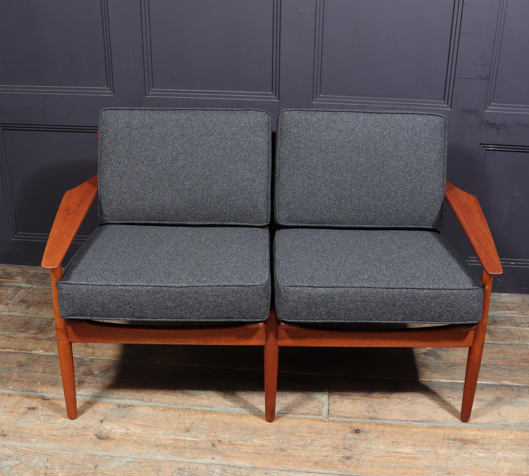 Mid-Century Modern Midcentury Teak Sofa by Arne Vodder For Sale