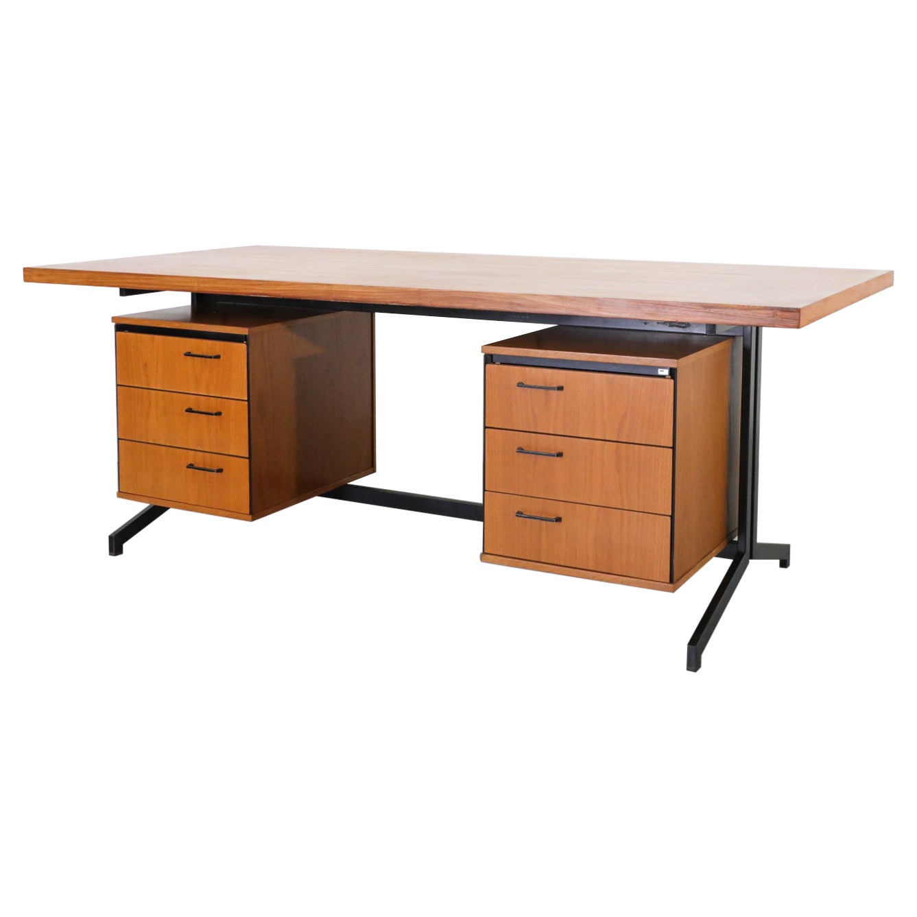 Mid-Century Teak 
Steel Executive Desk by Friso Kramer 
Coen de Vries for Eeka