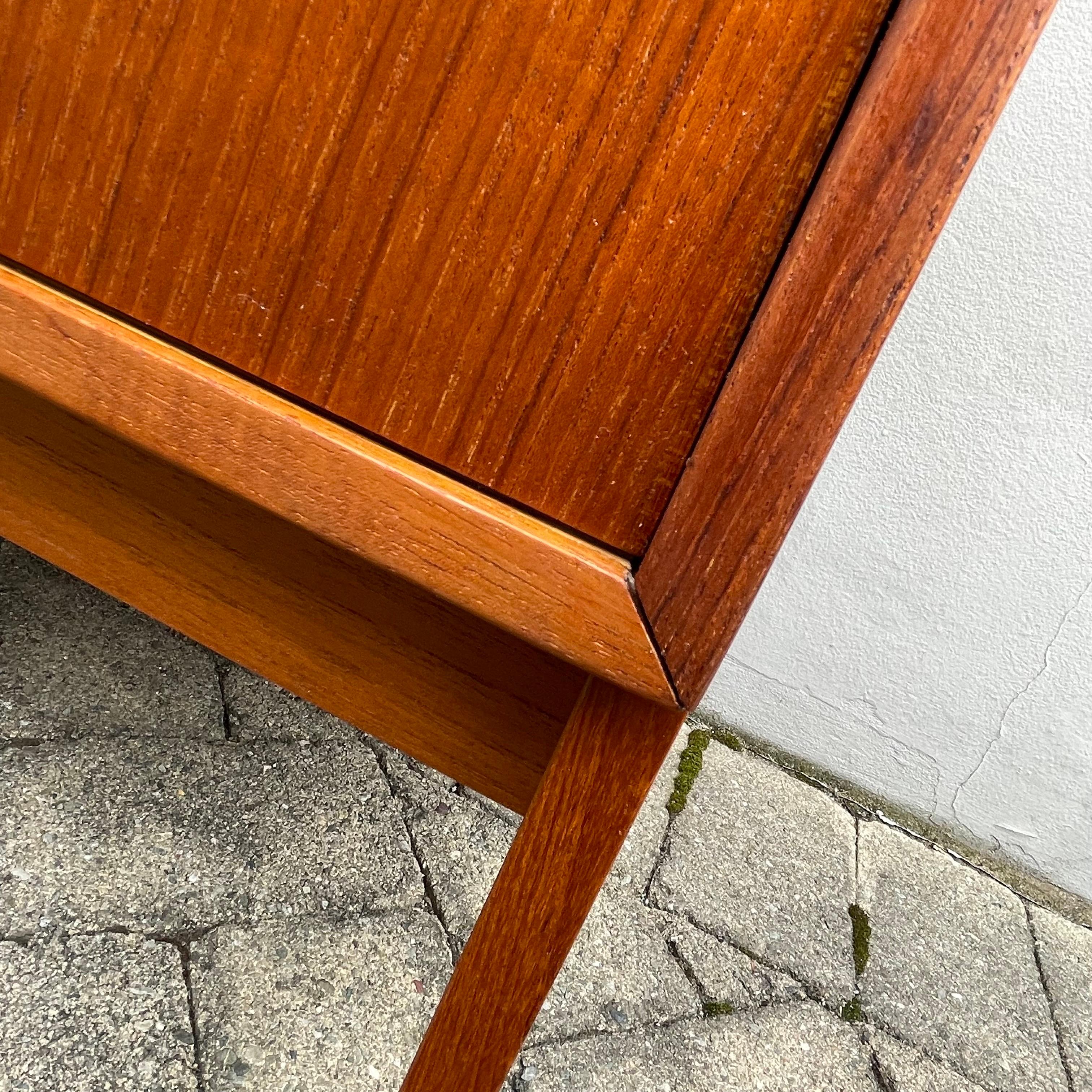 Mid Century Teak Storage Cabinet or Small Credenza by HG Furniture, Denmark In Good Condition For Sale In Bedford Hills, NY