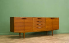 Credenza svedese di metà secolo in teak di AB Seffle Mobelfabrik, anni '60