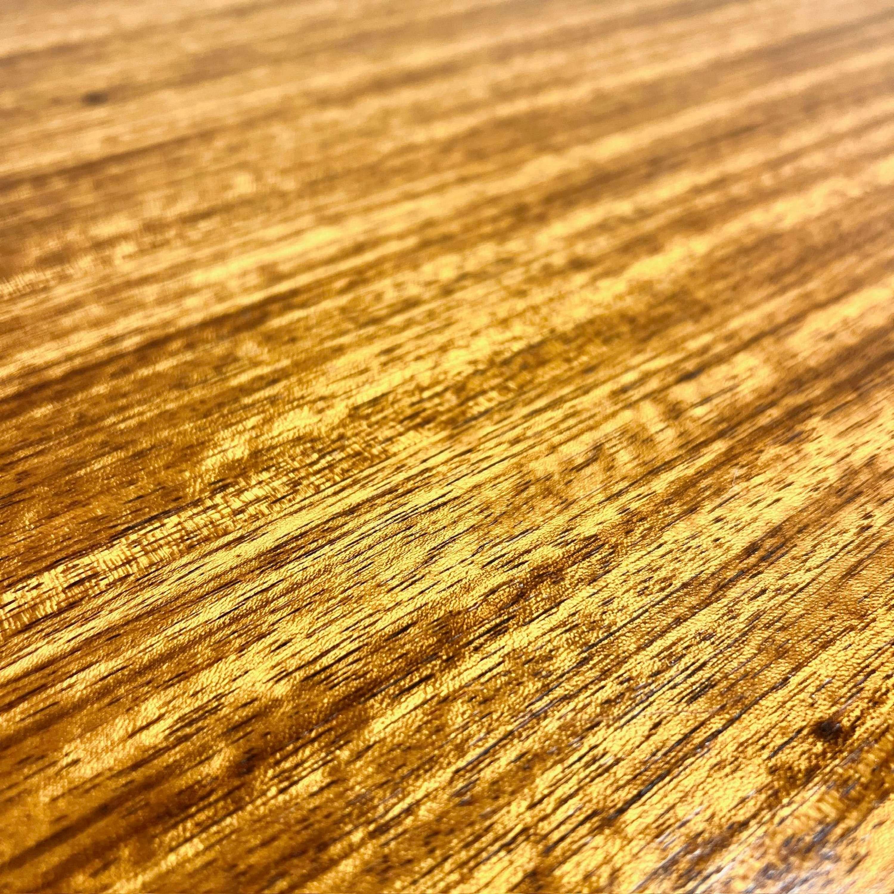 Inglese Cassettiera Tallboy in teak del Medioevo di Meredew in vendita