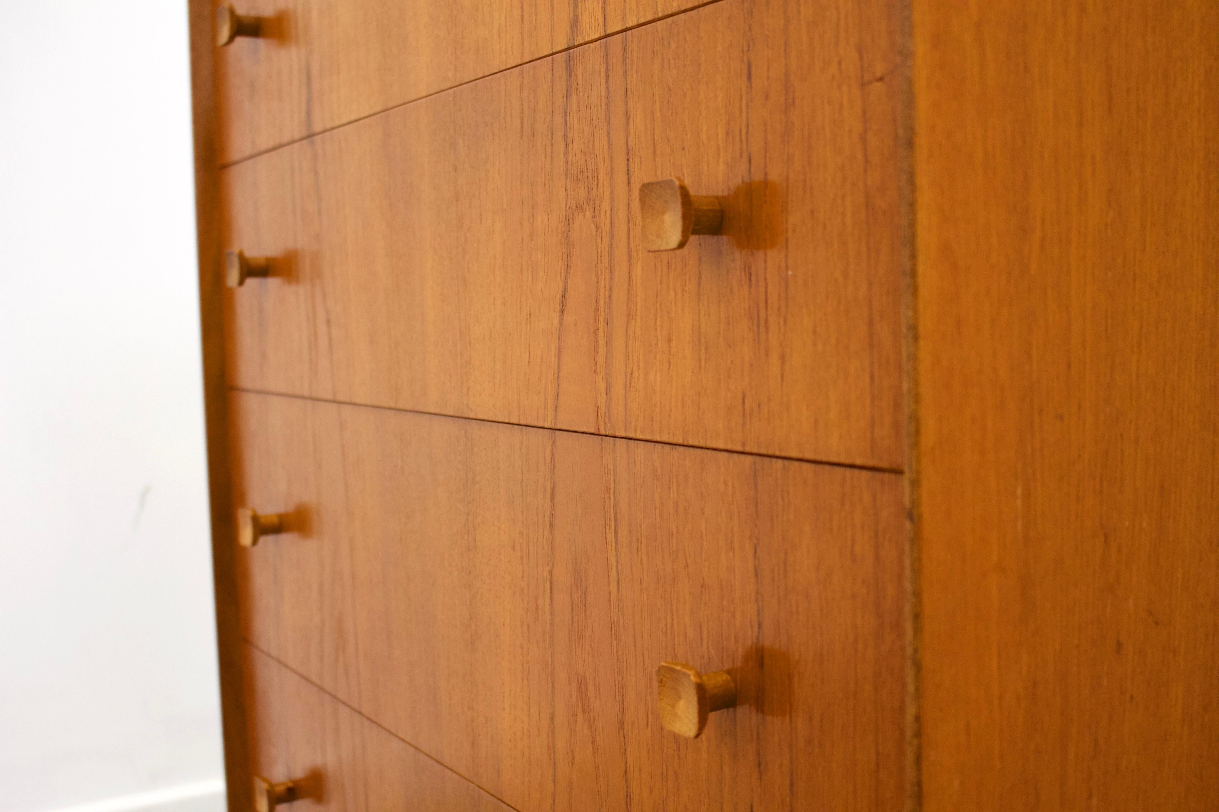 Midcentury Teak Tallboy Chest of Drawers from McIntosh, 1960s In Good Condition In South Shields, Tyne and Wear