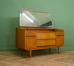 Teakholz-Kommode, Mid-Century, 1960er Jahre