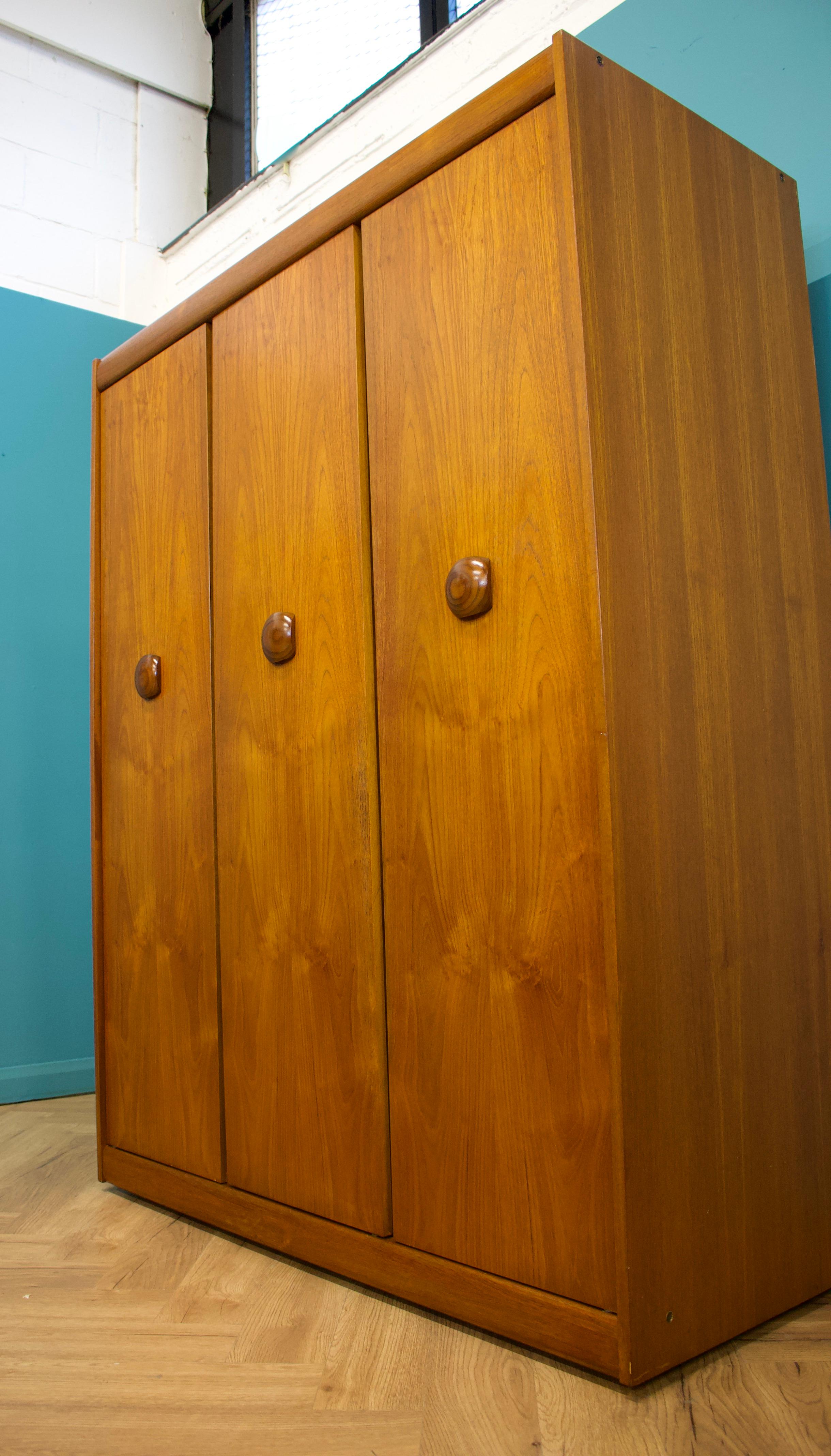 Veneer Mid Century Teak Triple Door Wardrobe from Elliots of Newbury 1960s